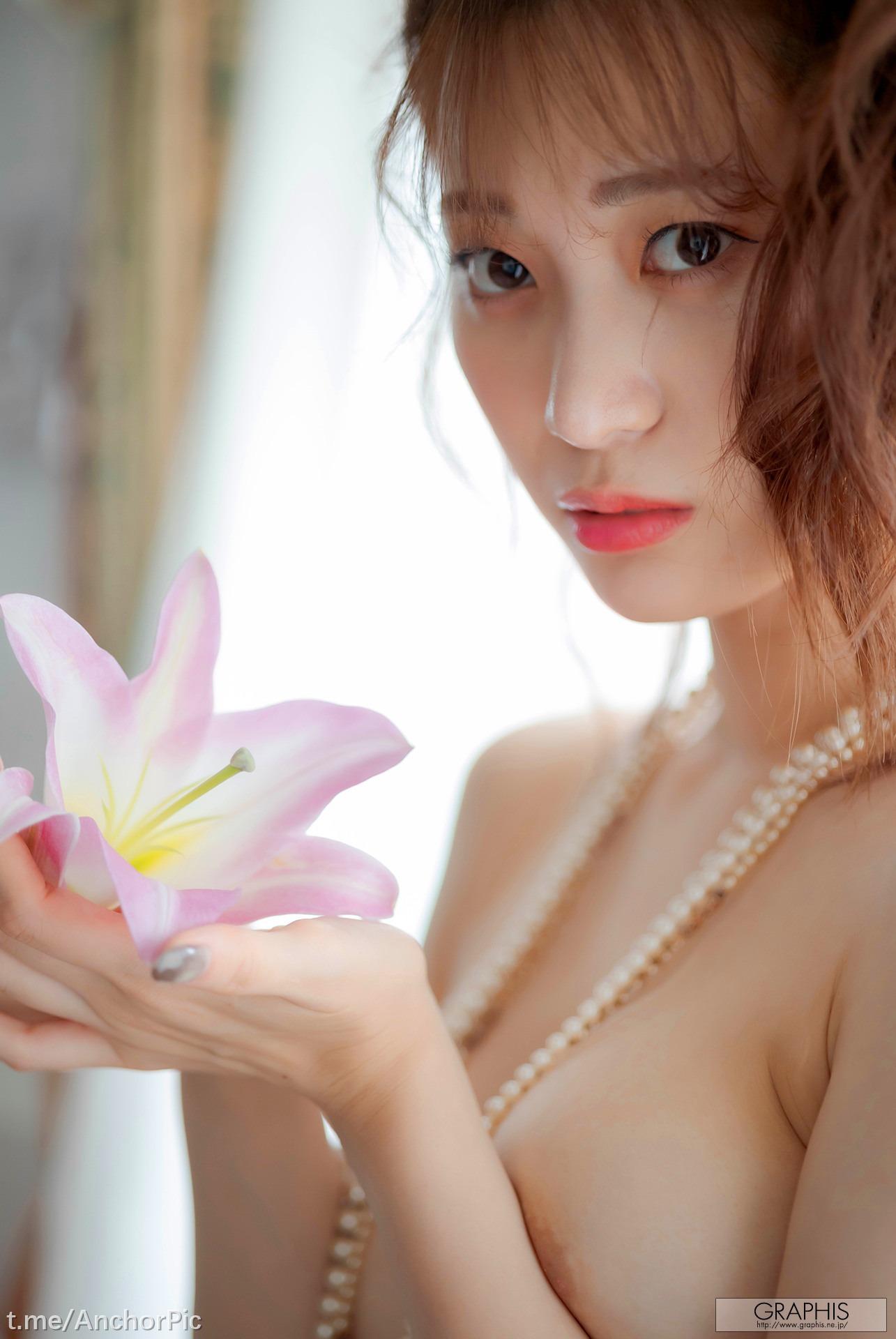 Graphis] Gals – 美谷朱里「Ravish」141P