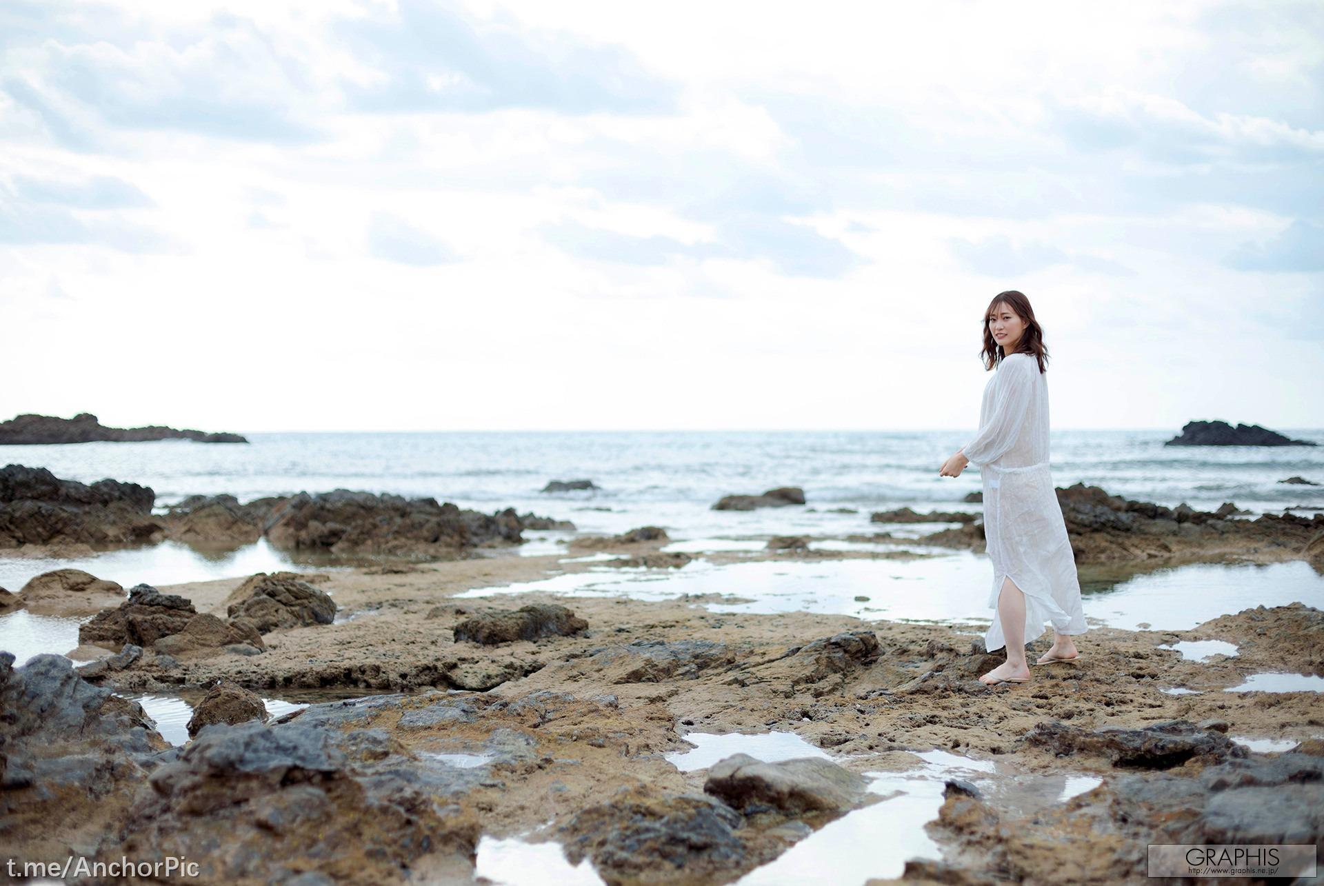 Graphis] Gals – Akari Mitani 'Ravish' 141P