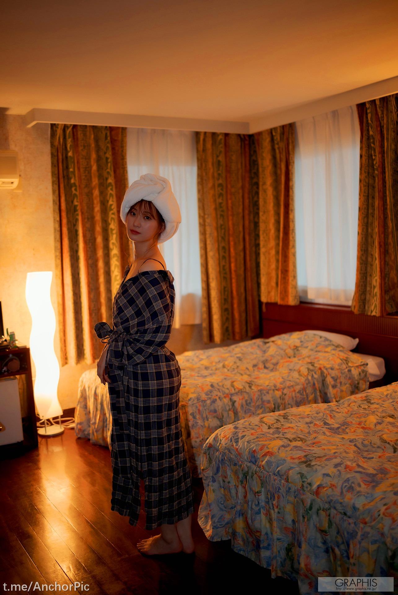 Graphis] Gals – 美谷朱里「Ravish」141P
