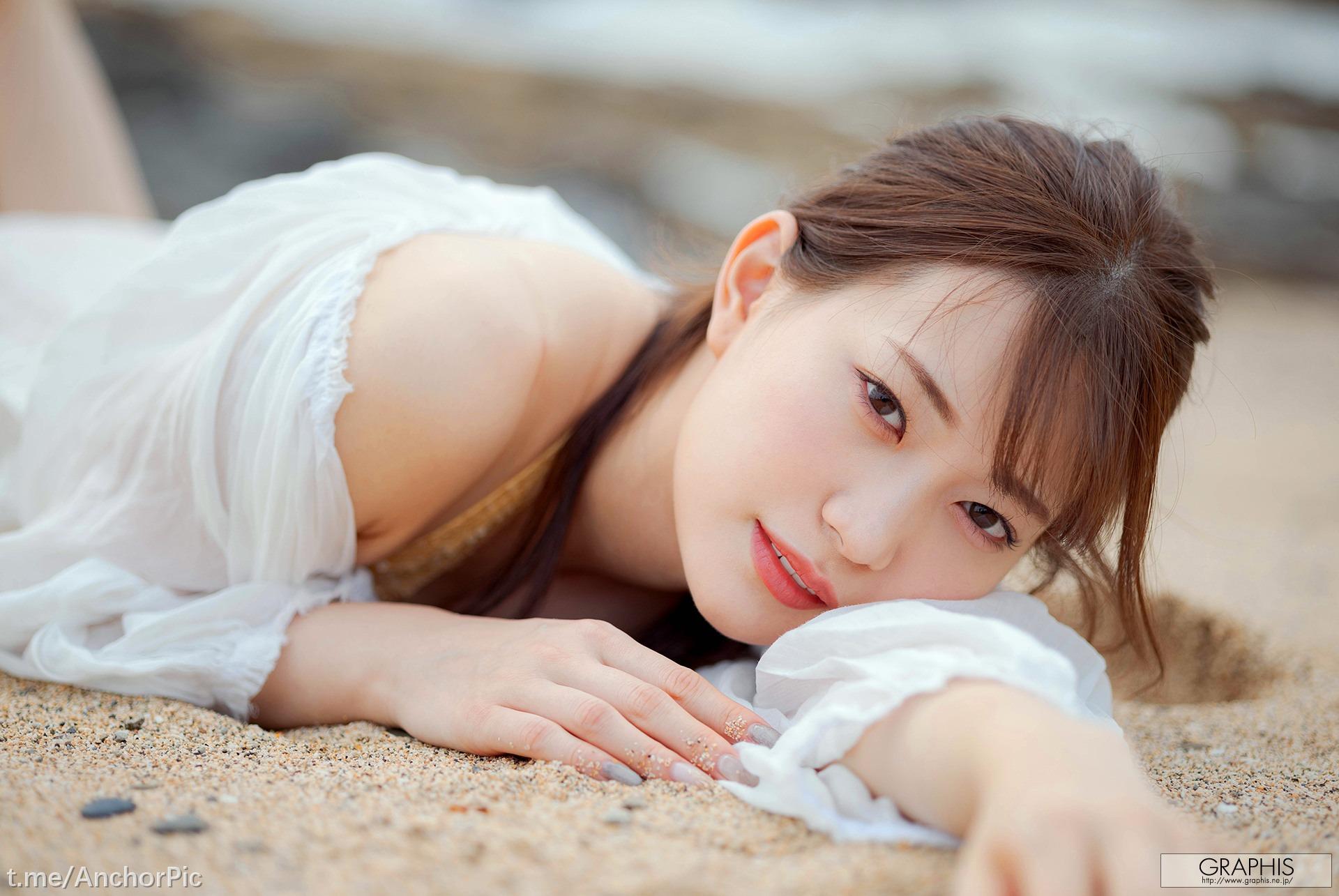 Graphis] Gals – Akari Mitani 'Ravish' 141P