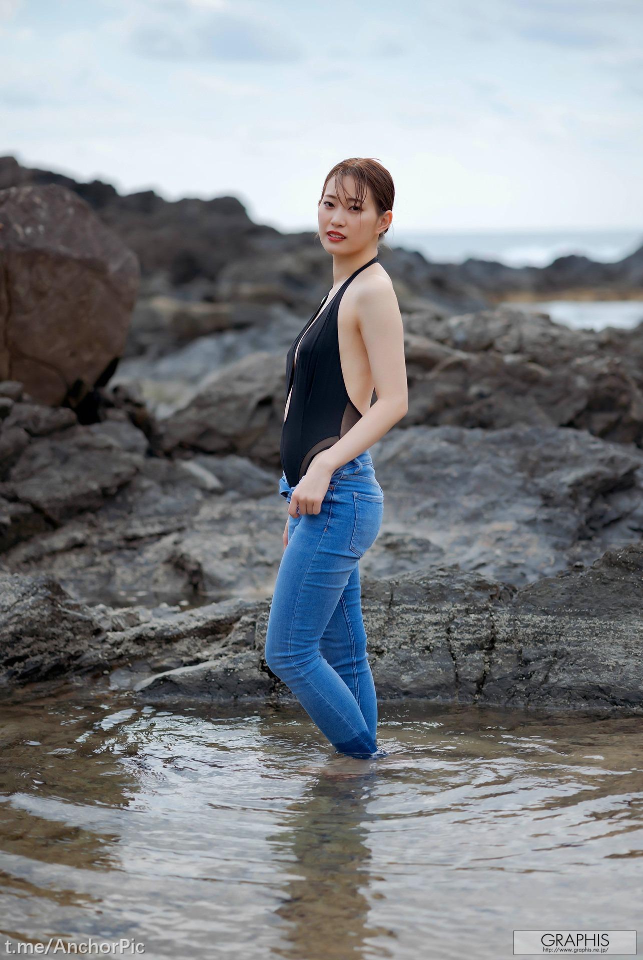 Graphis] Gals – Akari Mitani 'Ravish' 141P