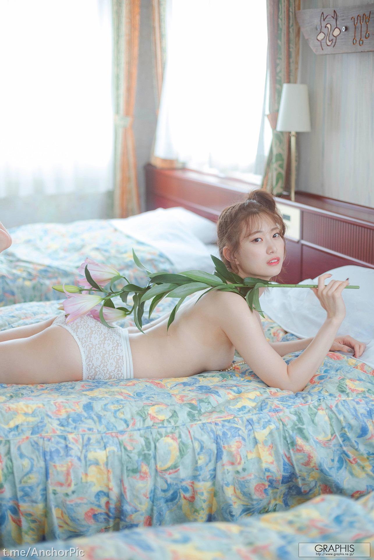 Graphis] Gals – Akari Mitani 美谷朱里 "Ravish" 141P