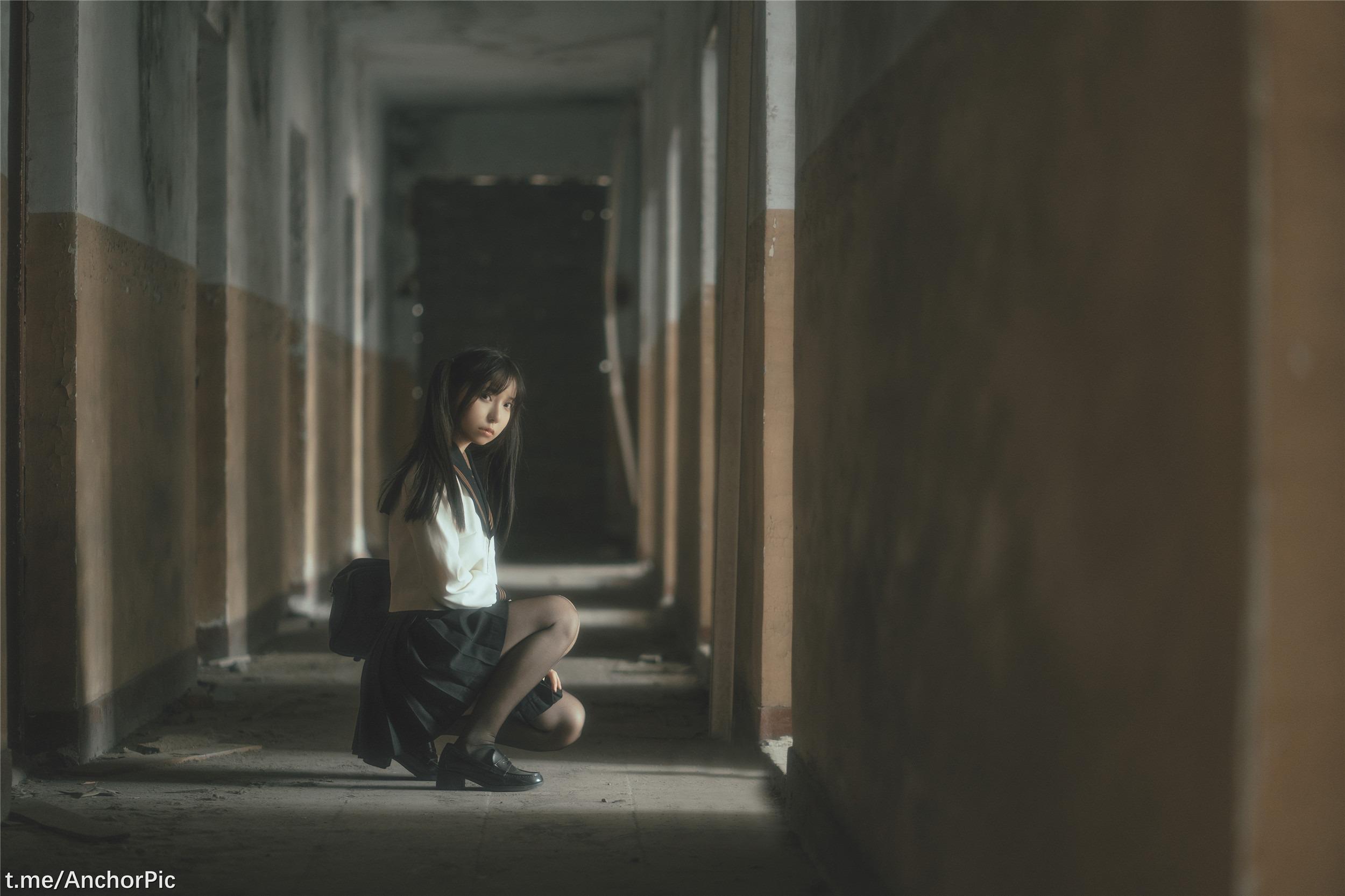 Liuwei Dihuang Jiang - Dark Nurse + Ruins JK 64 Pages