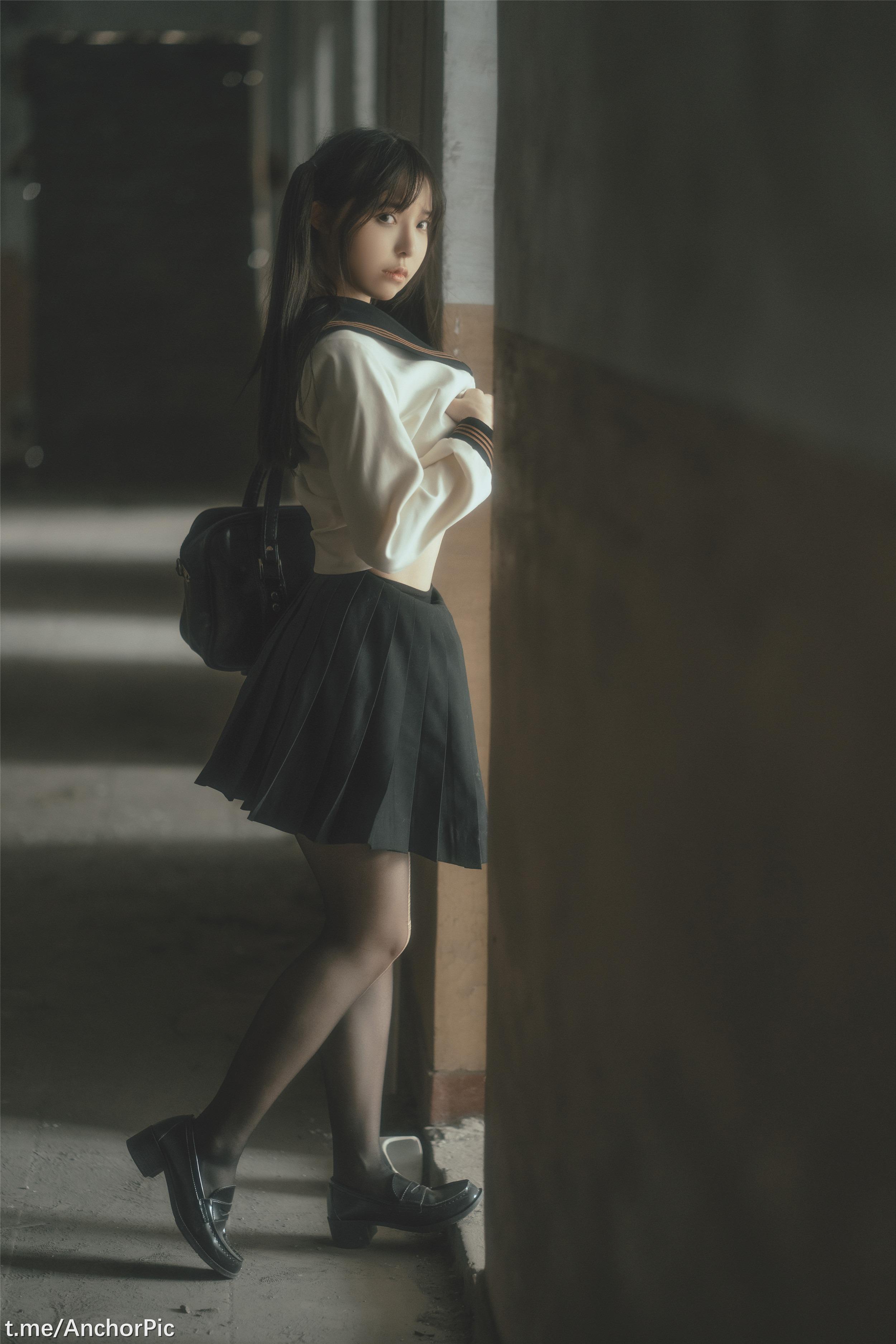 Liuwei Dihuang Jiang - Dark Nurse + Ruins JK 64 Pages