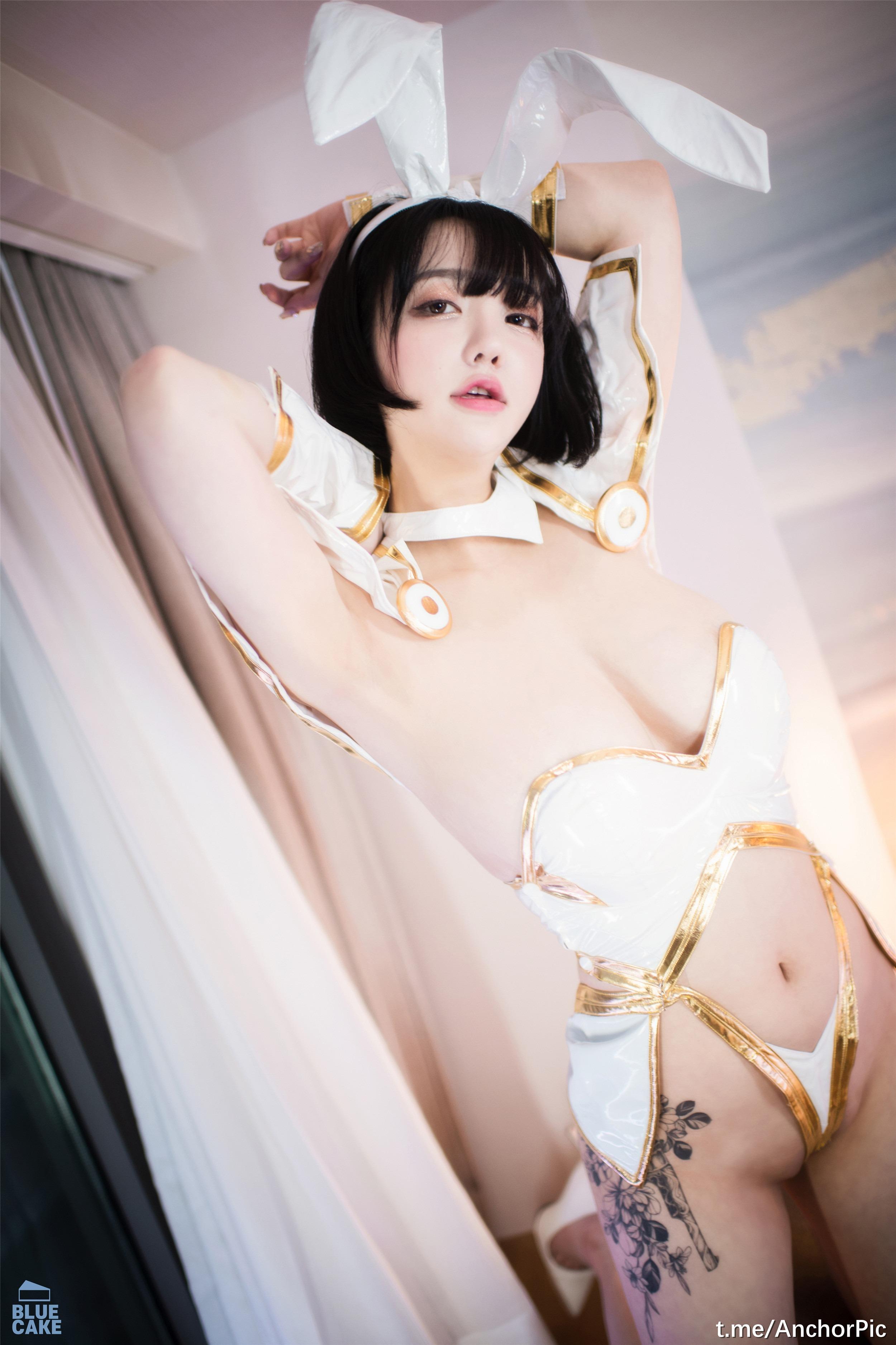 藍蛋糕] 藝恩 - 班尼盧XXX [98P