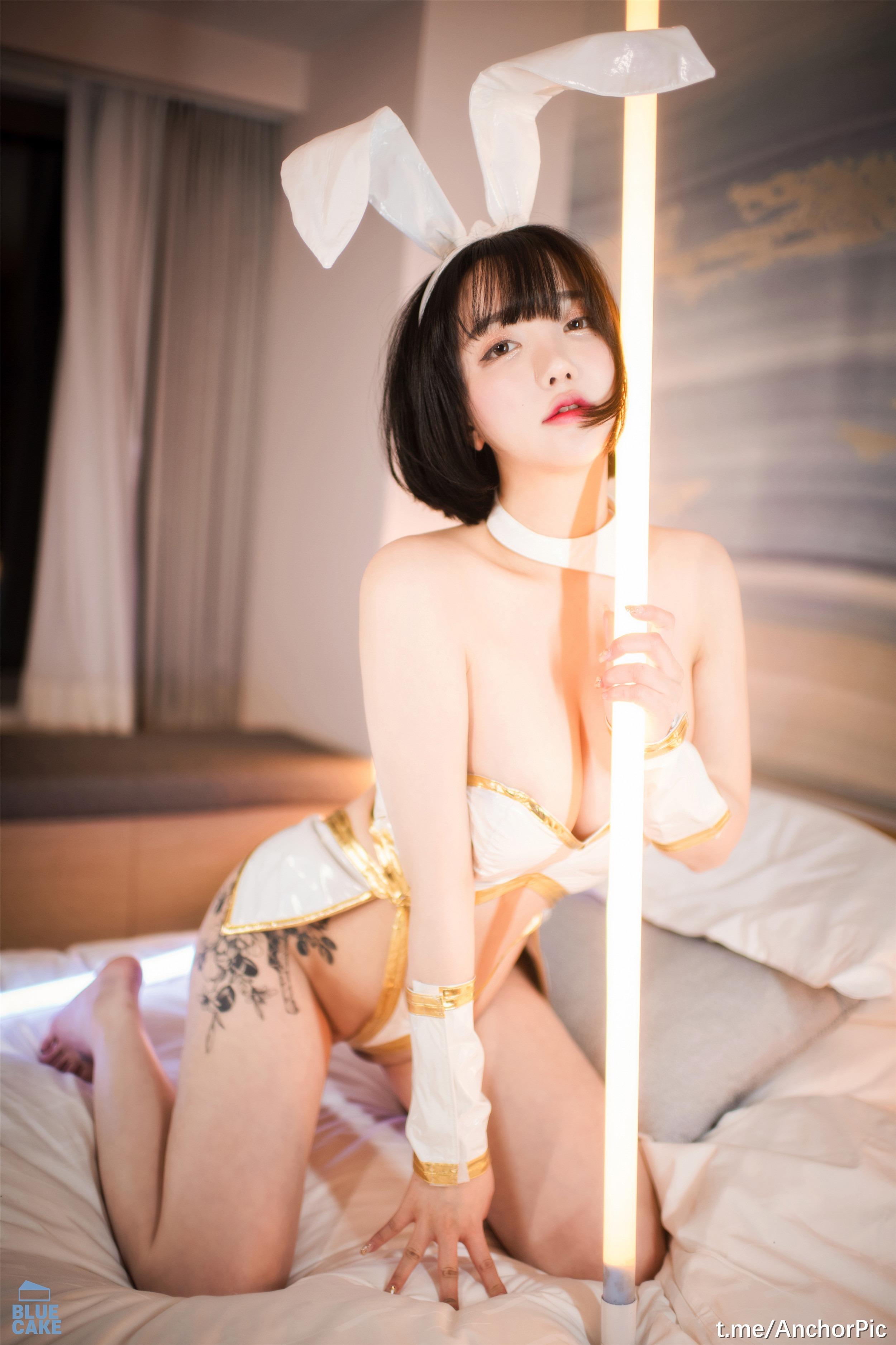 BLUECAKE] YeEun - BunnyLuXXX [98P