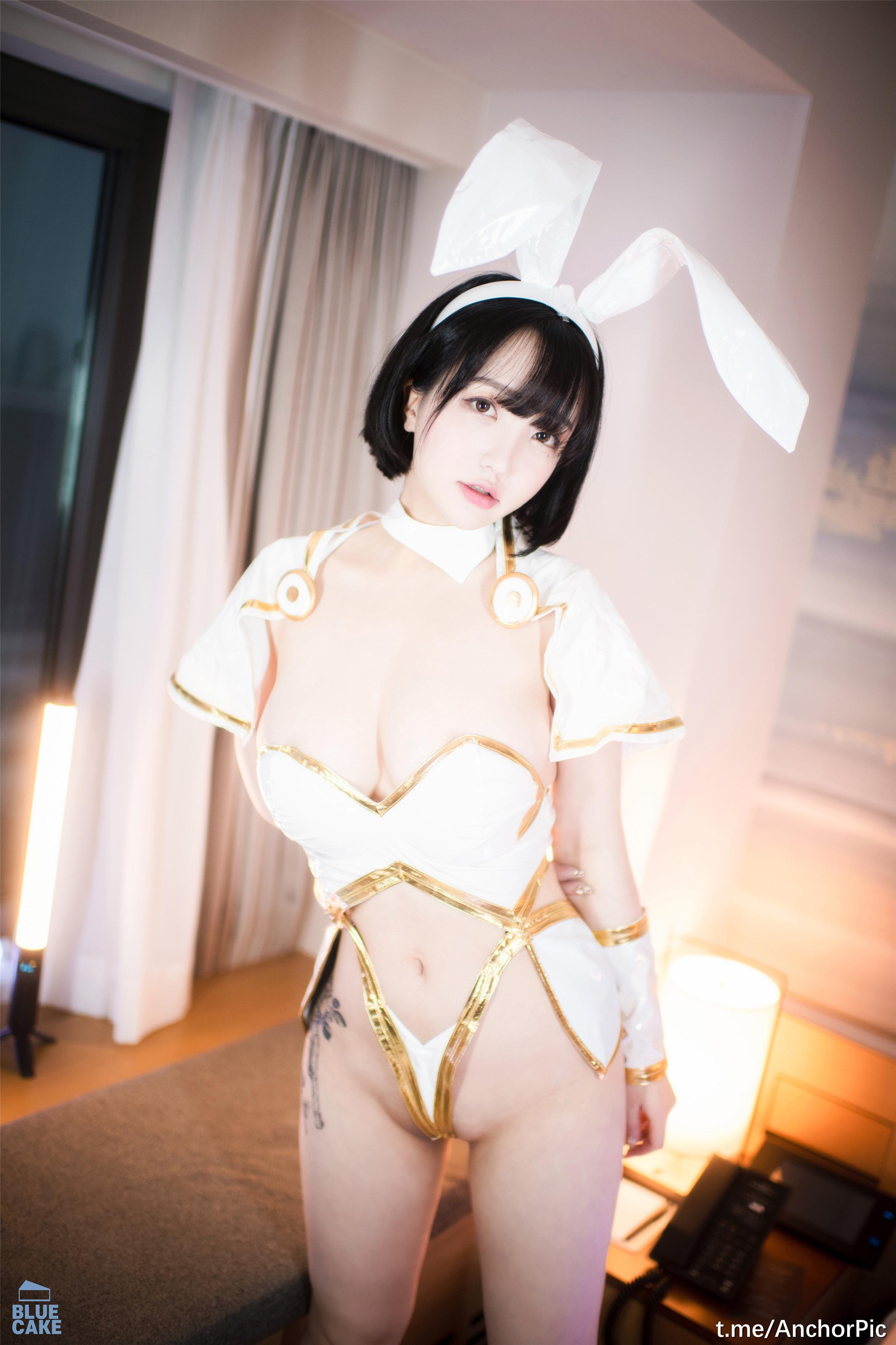 藍蛋糕] 藝恩 - 班尼盧XXX [98P