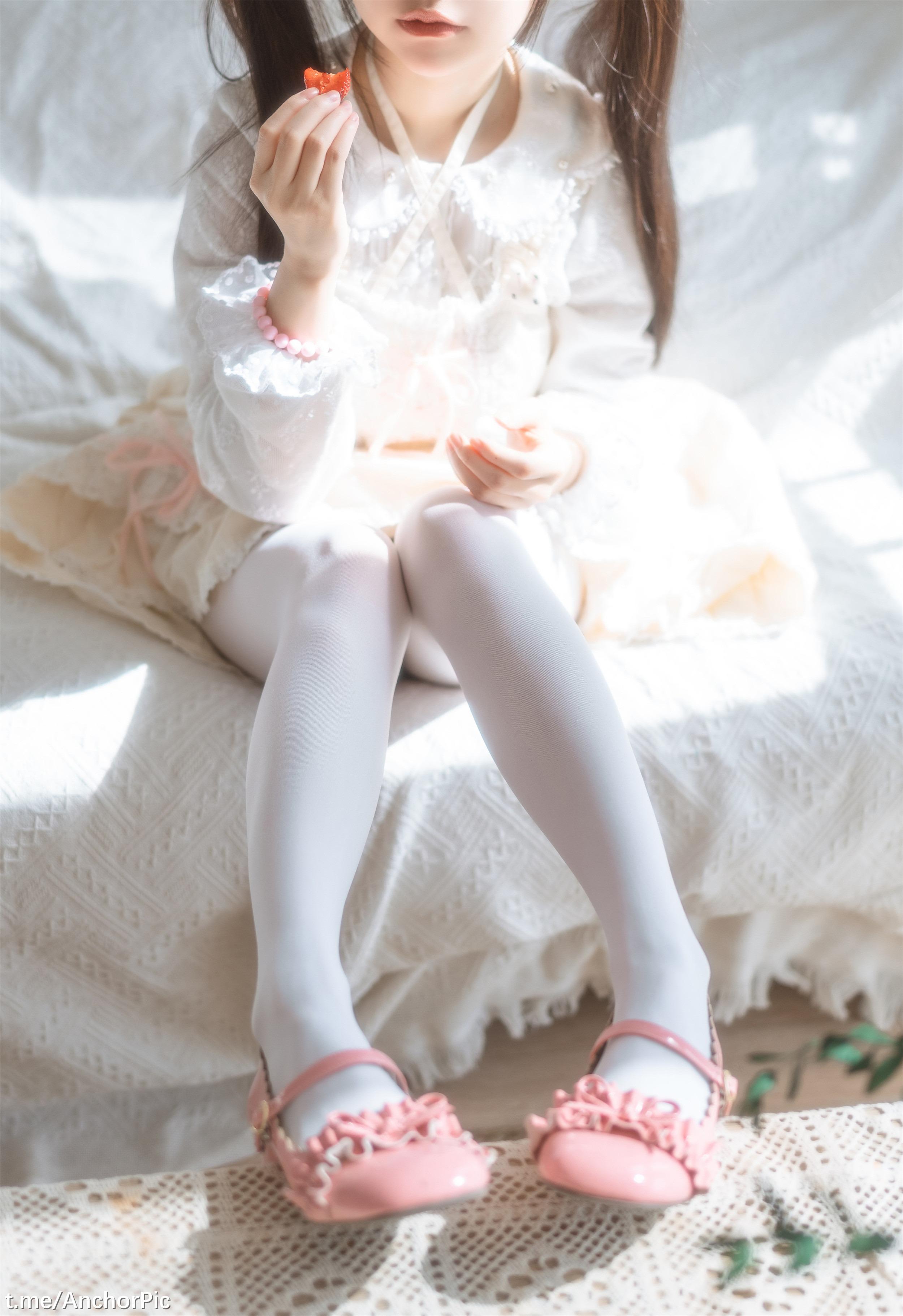 ロクミテイコウジャン - ロリータ 71P