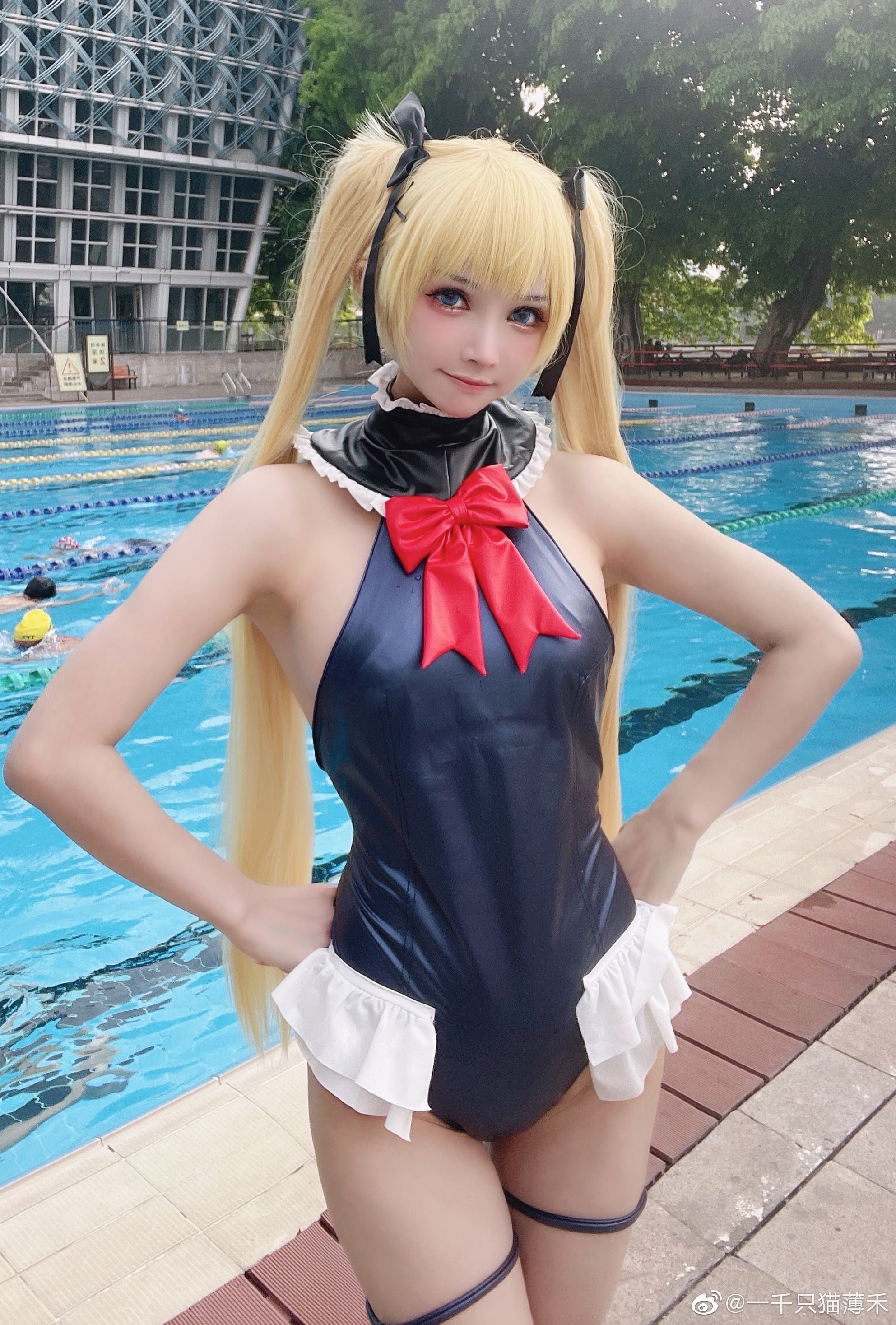 หนึ่งพันตัวแมว โบ เหอ] เว่ยโบ๋ ภาพต่างๆ