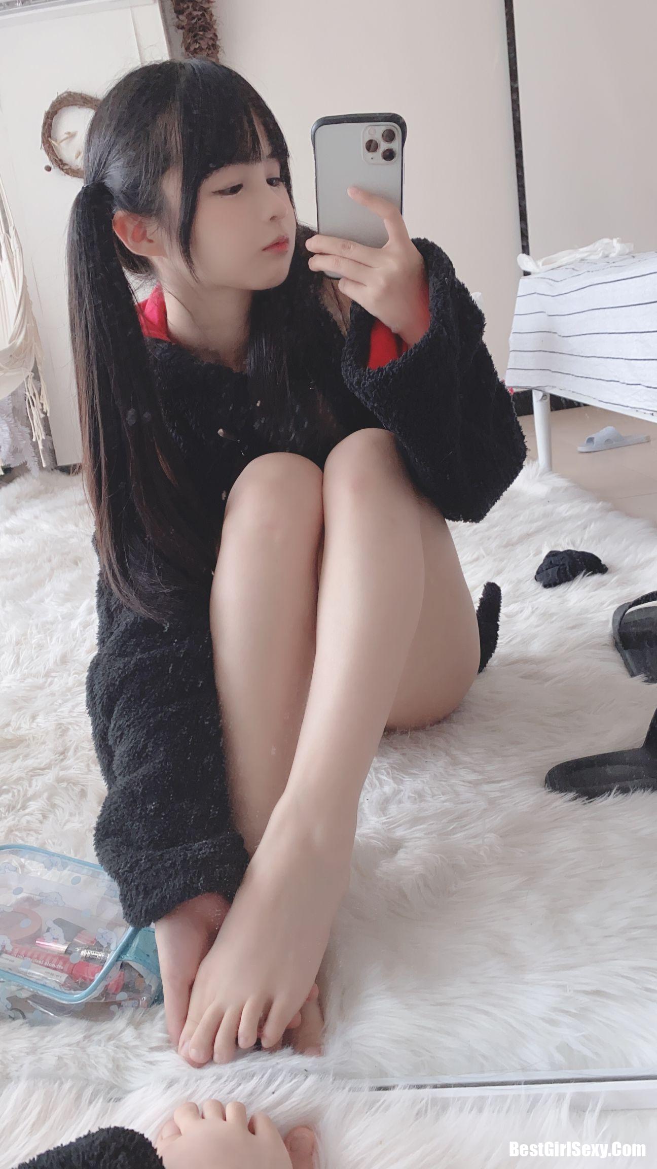 [桜井宁宁] 小黑猫