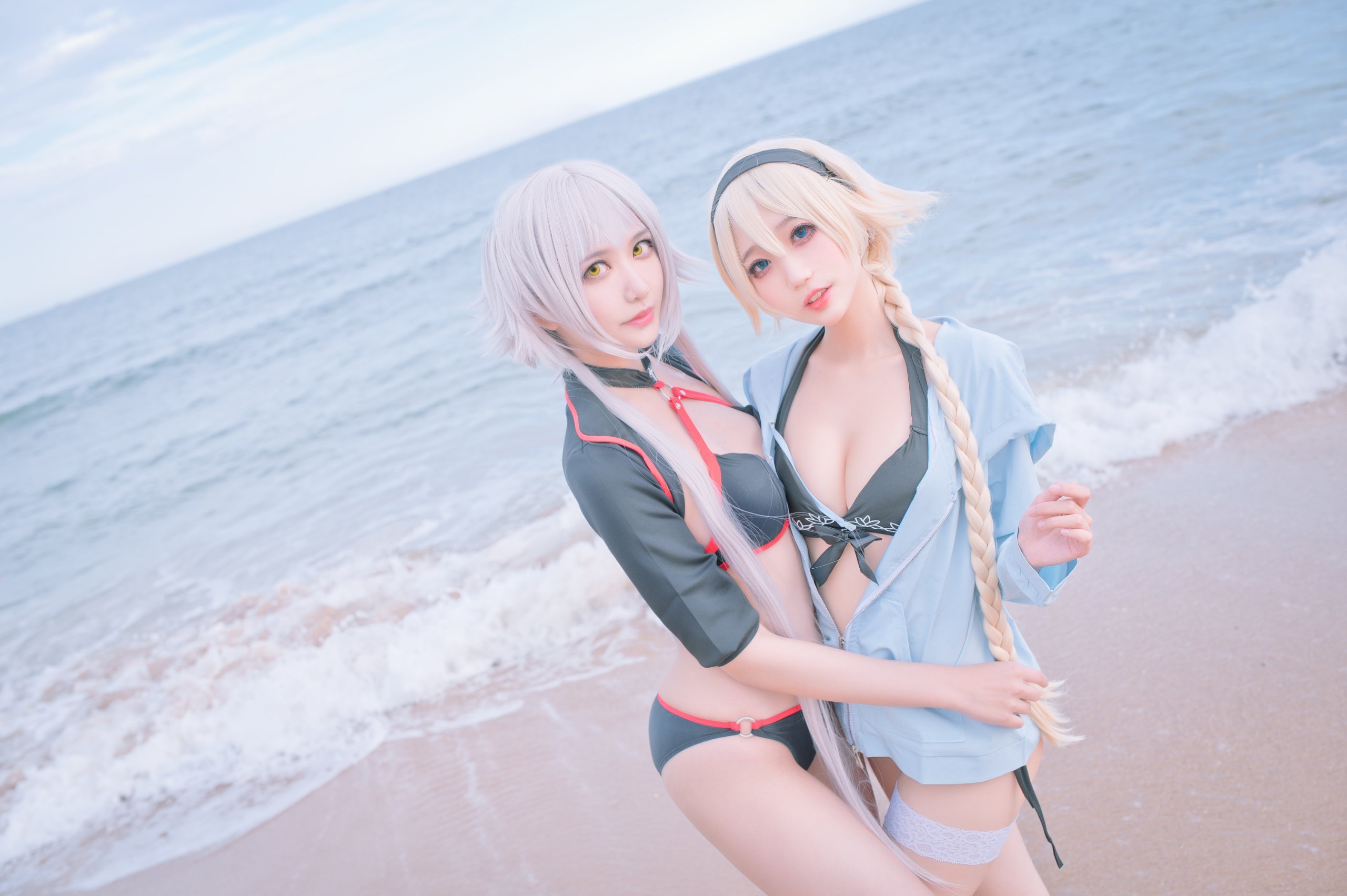 周叽は可愛いうさぎ Vol.021 黒白チン二人用水着