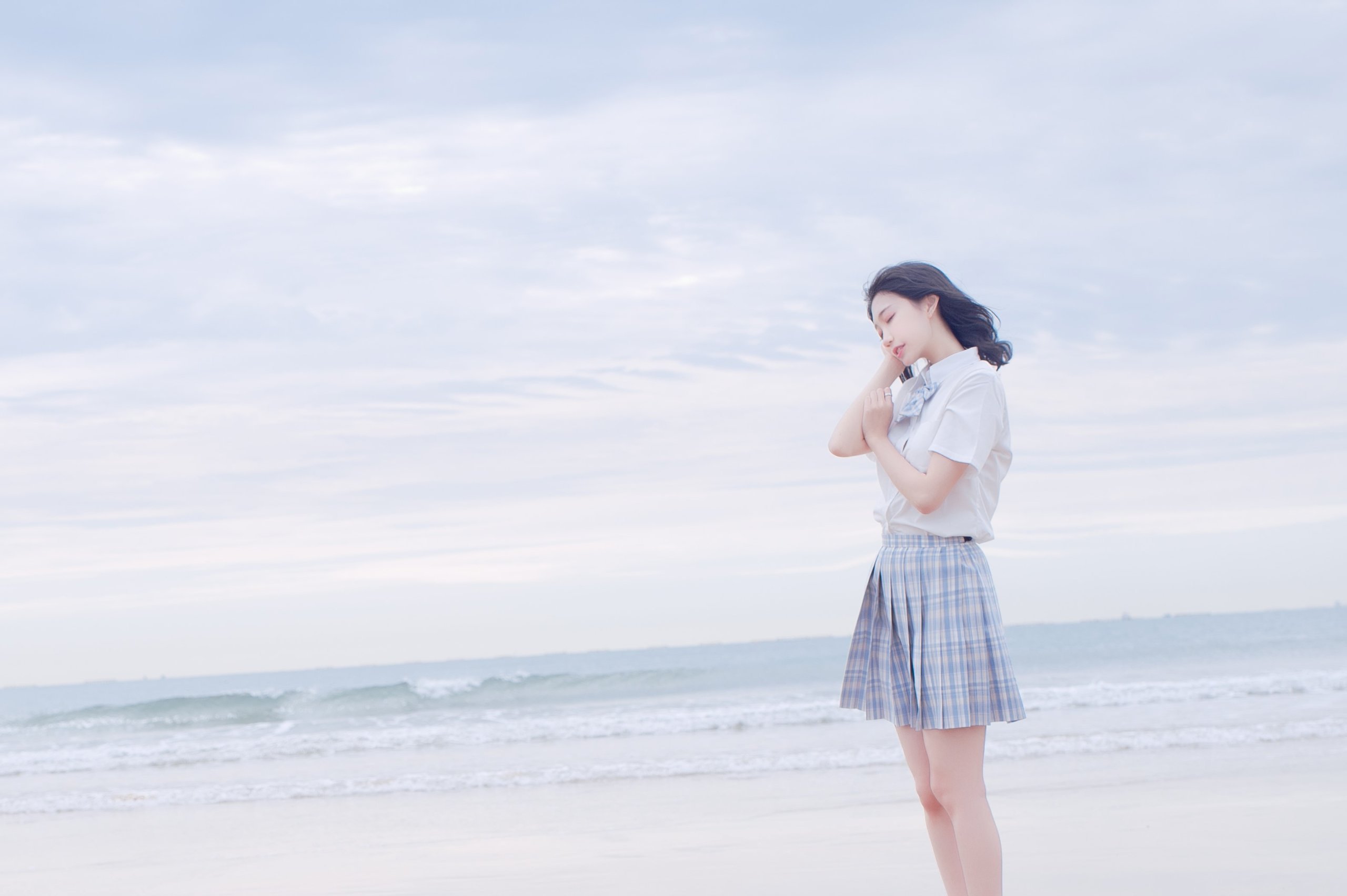 周嘰是可愛兔兔 - 海邊JK