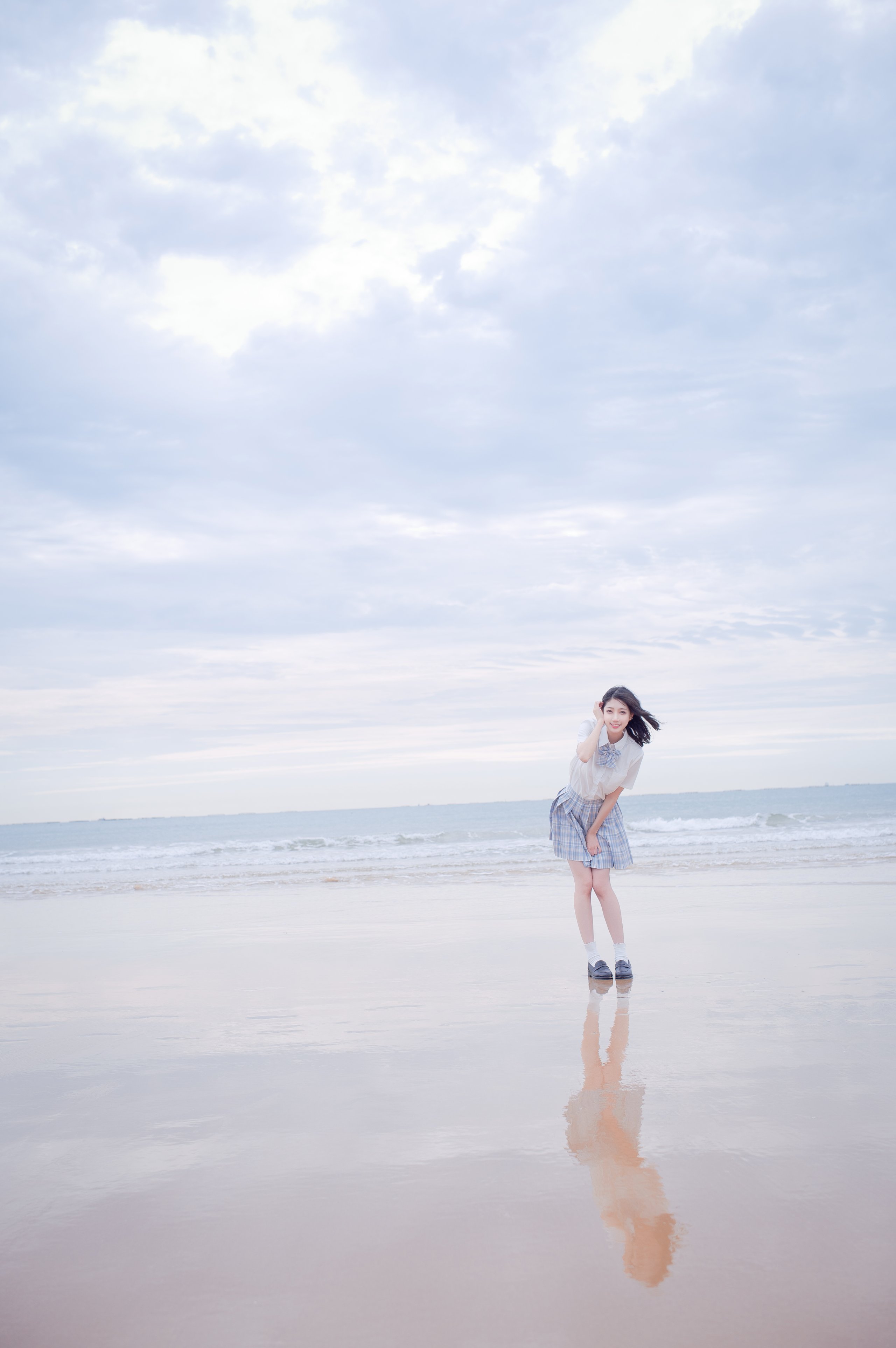 周嘰是可愛兔兔 - 海邊JK