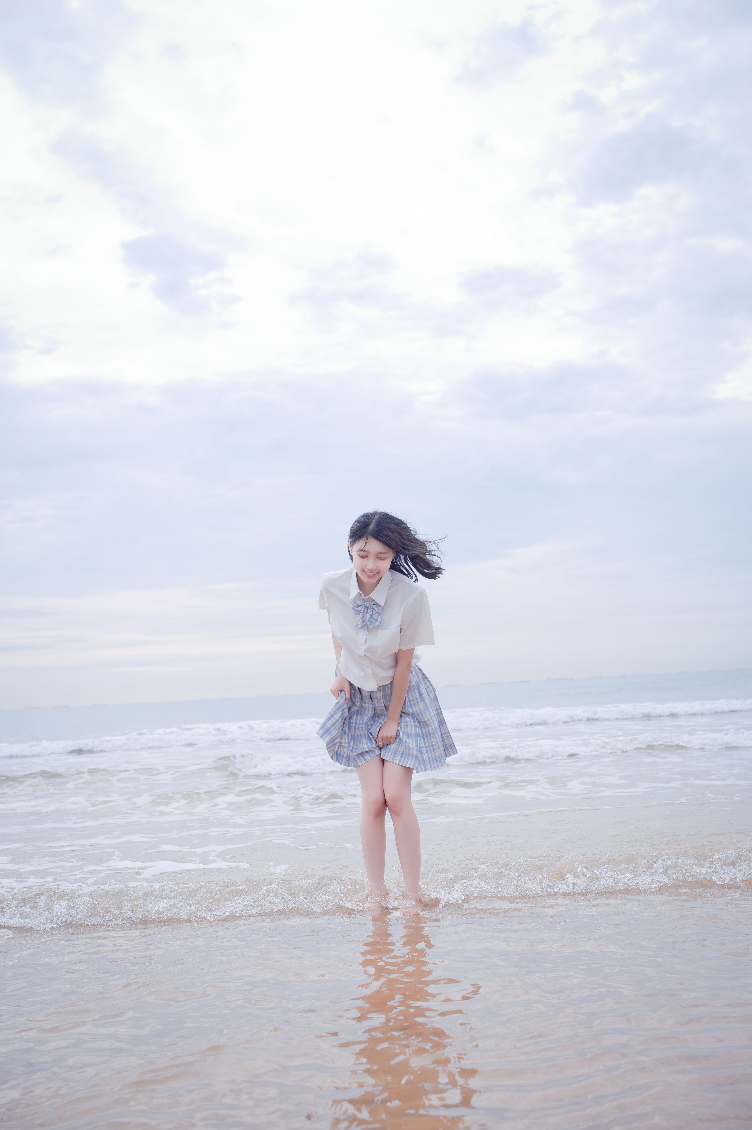 周嘰是可愛兔兔 - 海邊JK