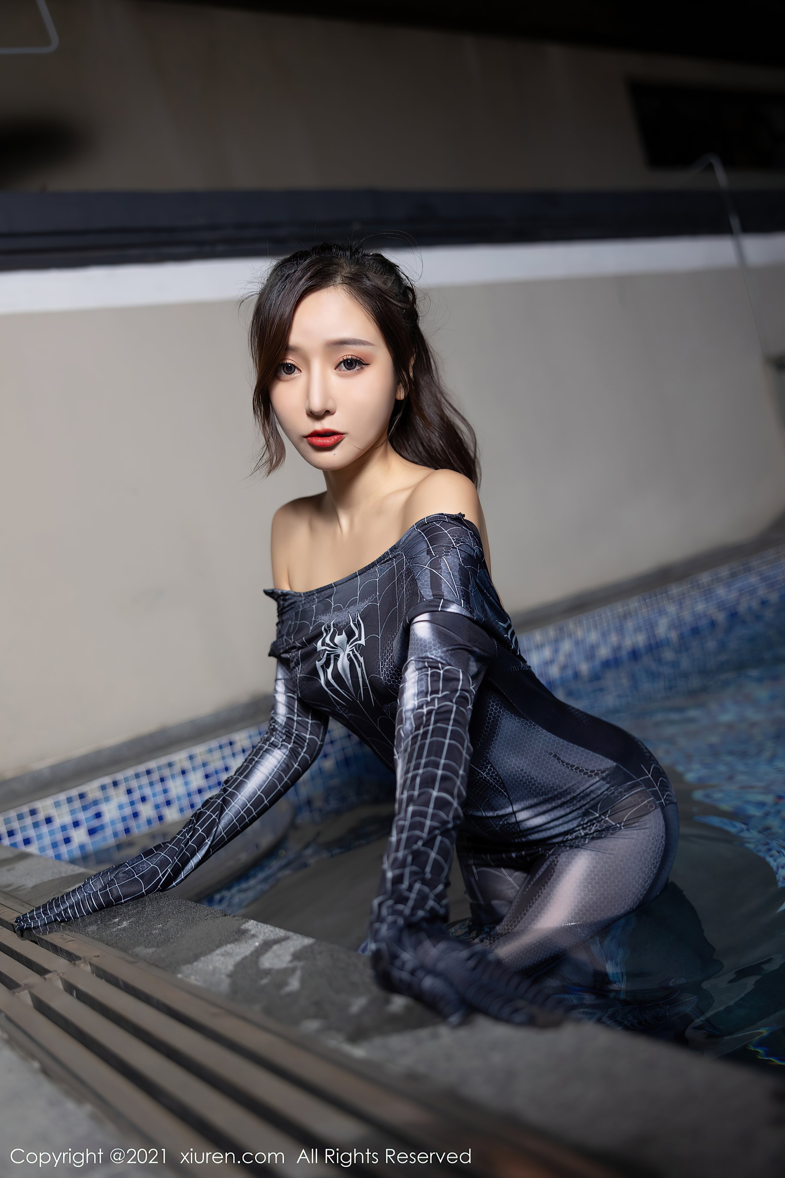 Nữ thần Vương Tâm Dao Mê hoặc Người Nhện