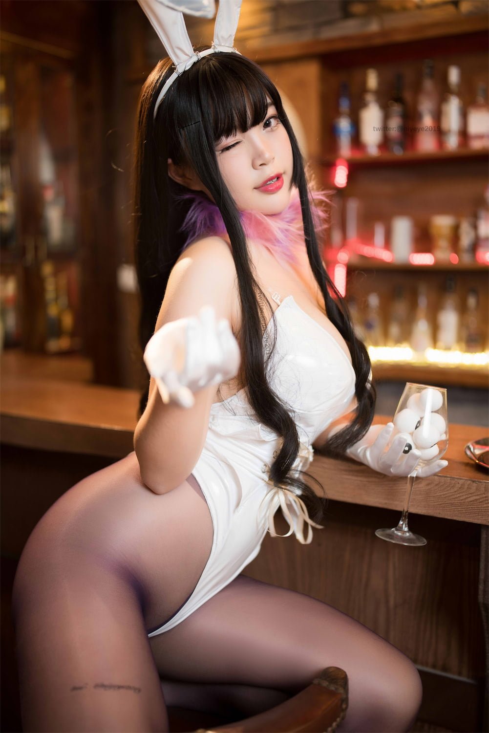 白烨烨 - 恶魔姐姐兔女郎