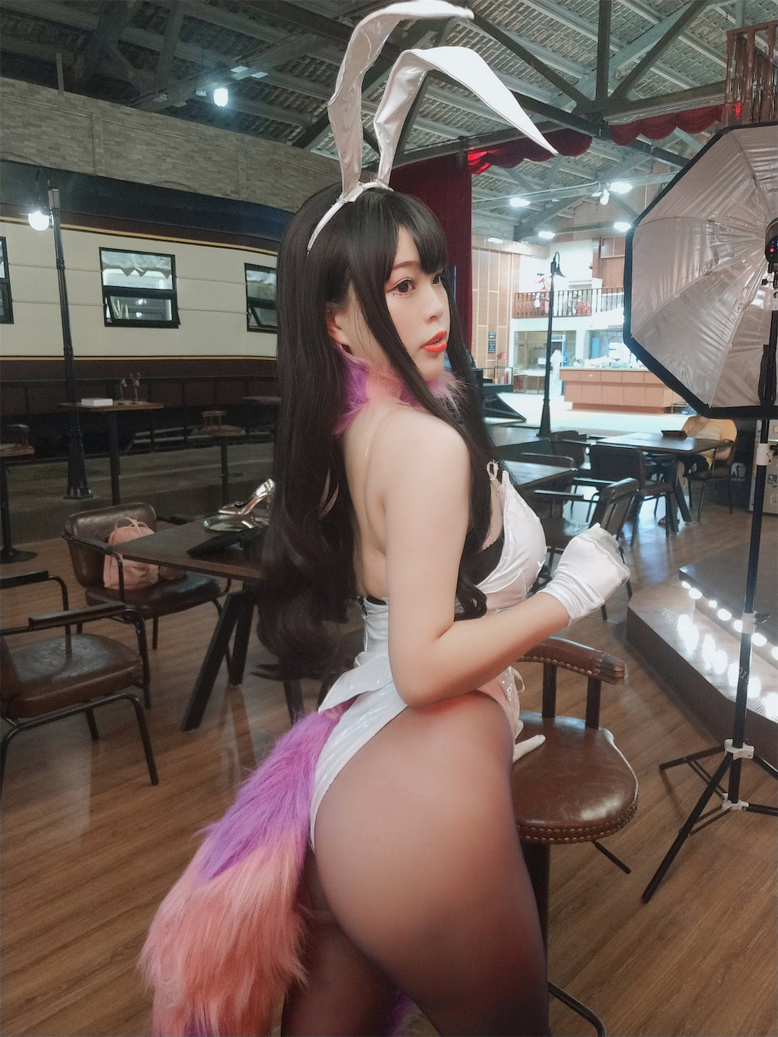 白烨烨 - 恶魔姐姐兔女郎