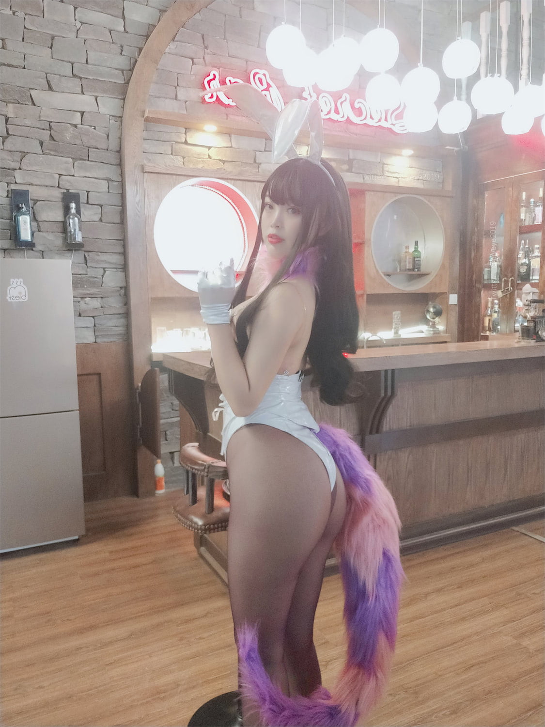 白烨烨 - 恶魔姐姐兔女郎