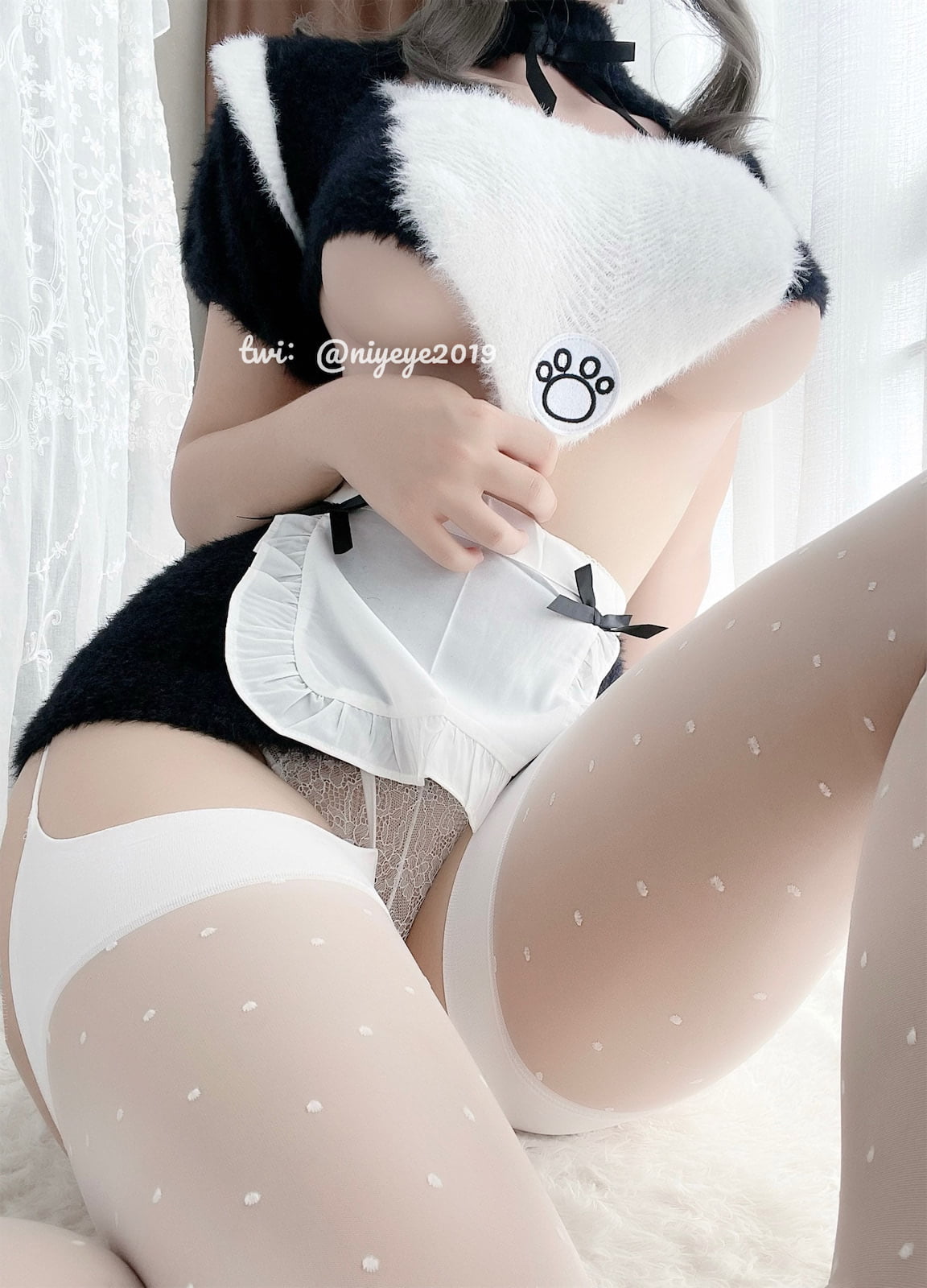 白烨烨 - アズールレーン 恐ろしい乳牛