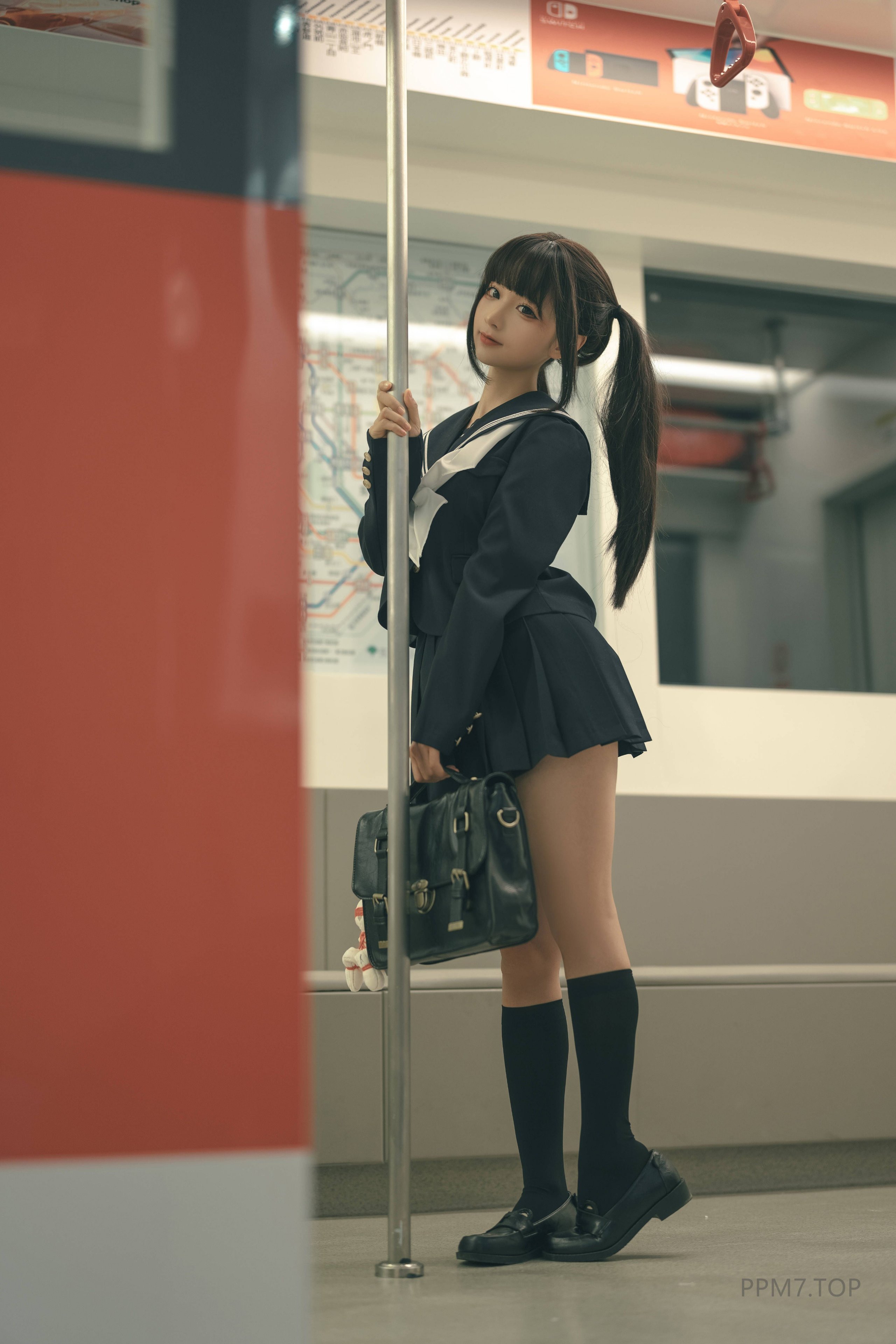Chun Momo Master's Task Cosplay Photo Set