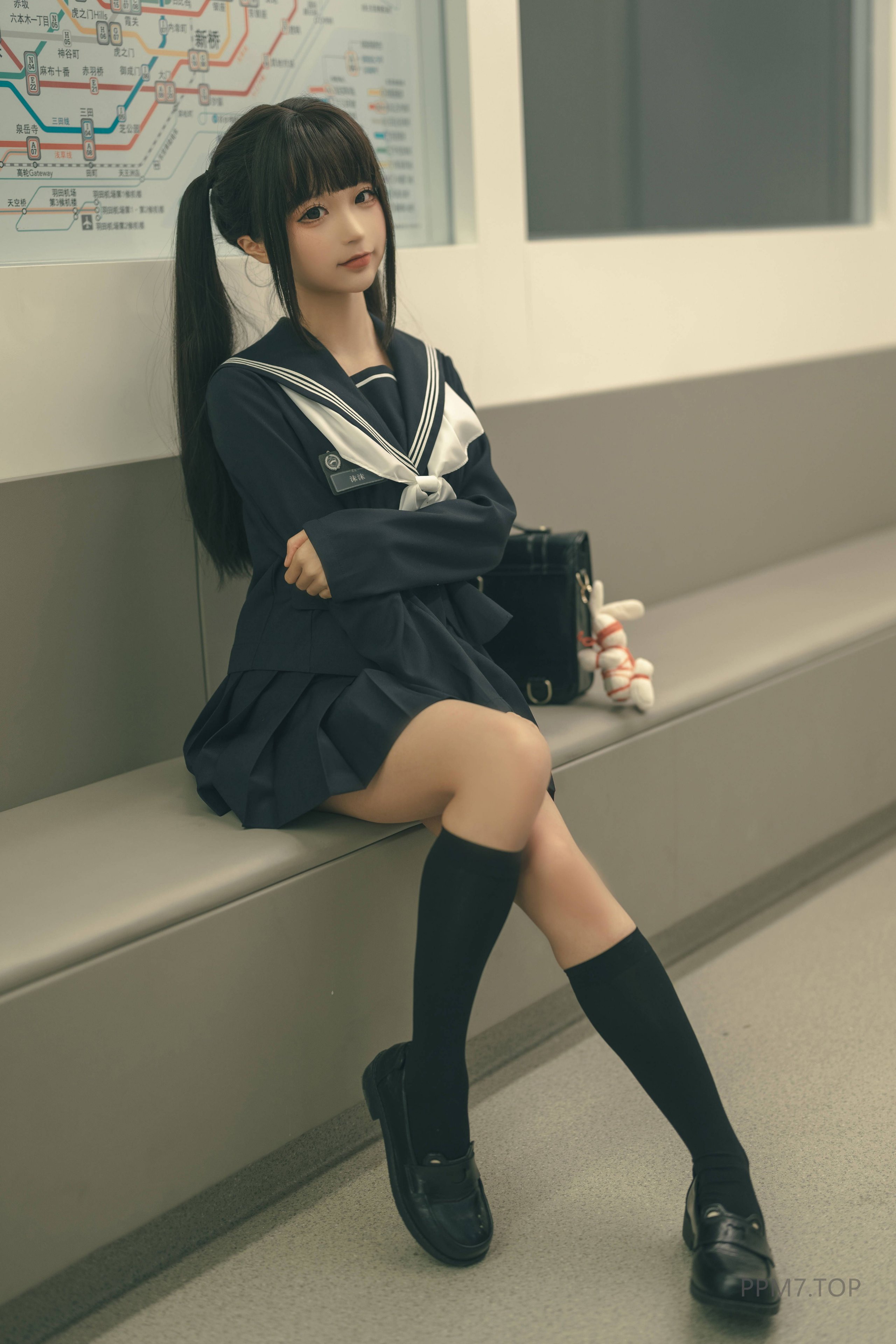 Chun Momo Master's Task Cosplay Photo Set