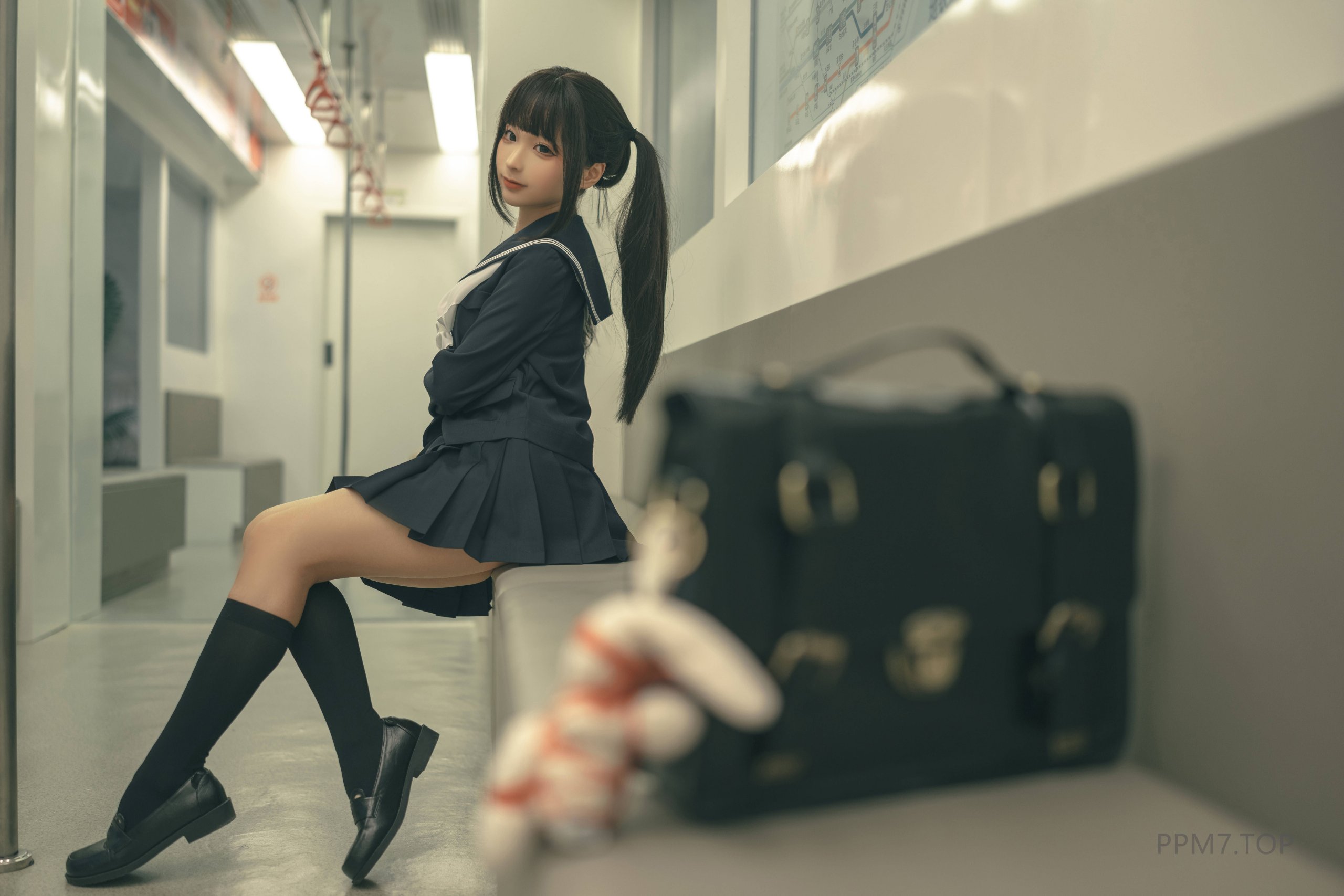 Chun Momo Master's Task Cosplay Photo Set