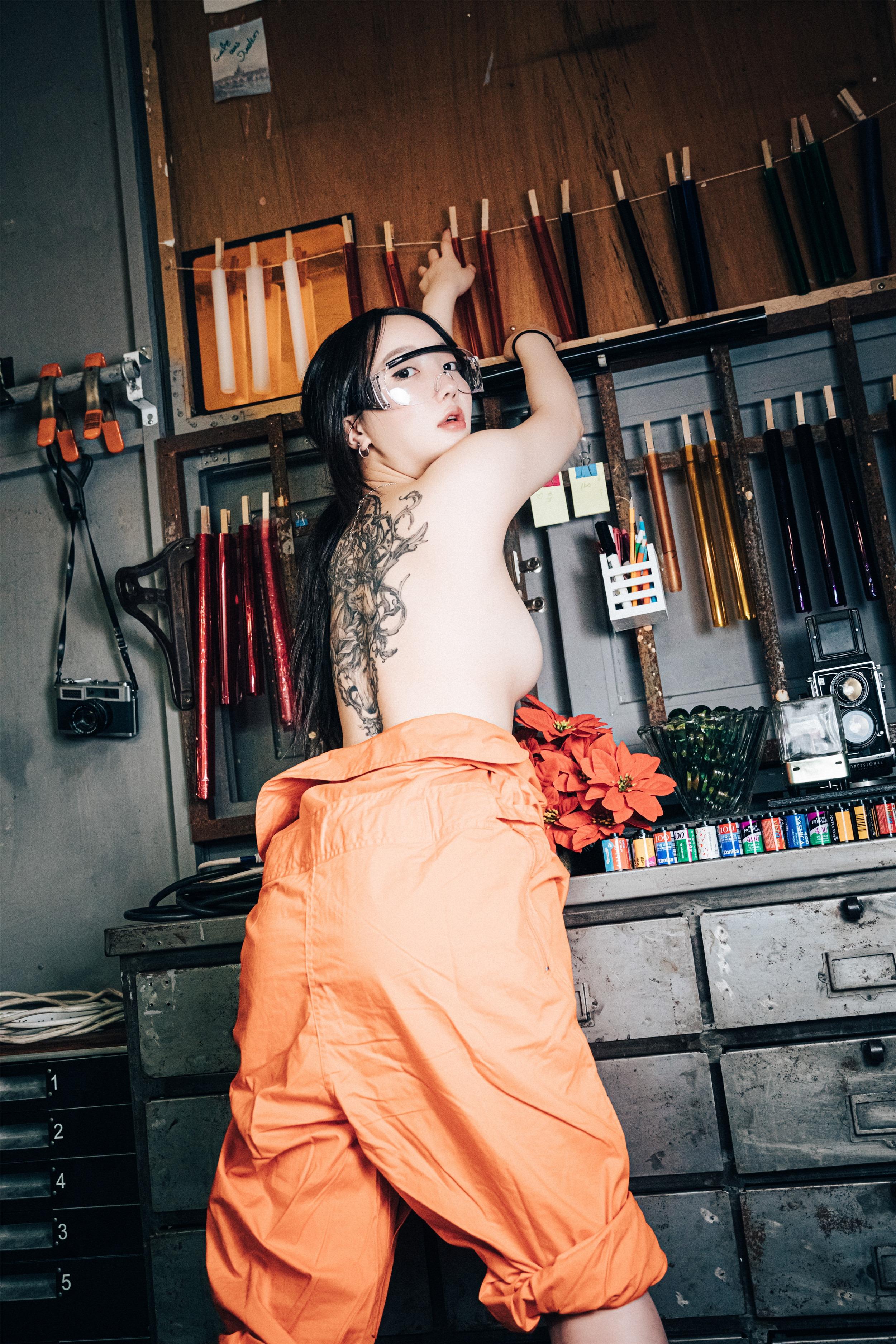 Loozy] Son Ye-Eun (손예은) - Công Cụ Của Tôi Ở Đâu 82P