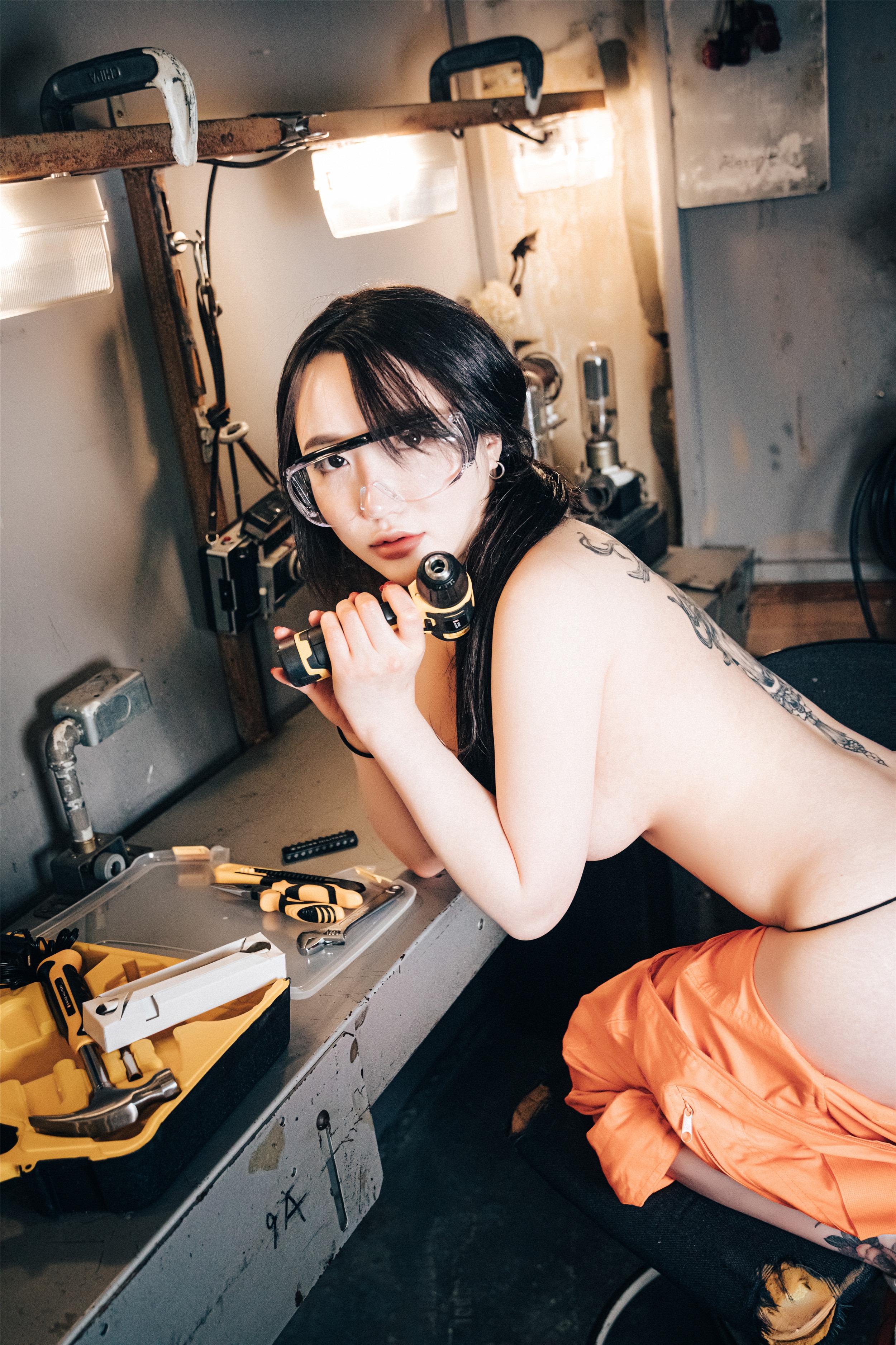 Loozy] Son Ye-Eun (손예은) - Công Cụ Của Tôi Ở Đâu 82P