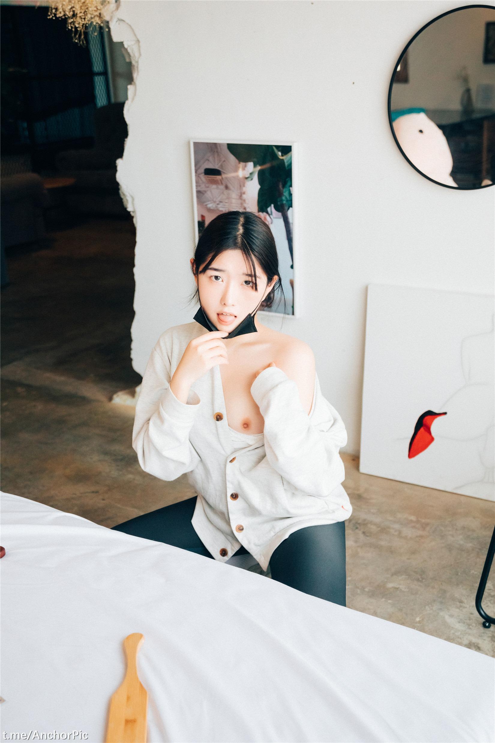 [Loozy] Sonson (손손) - Yano Date 118P