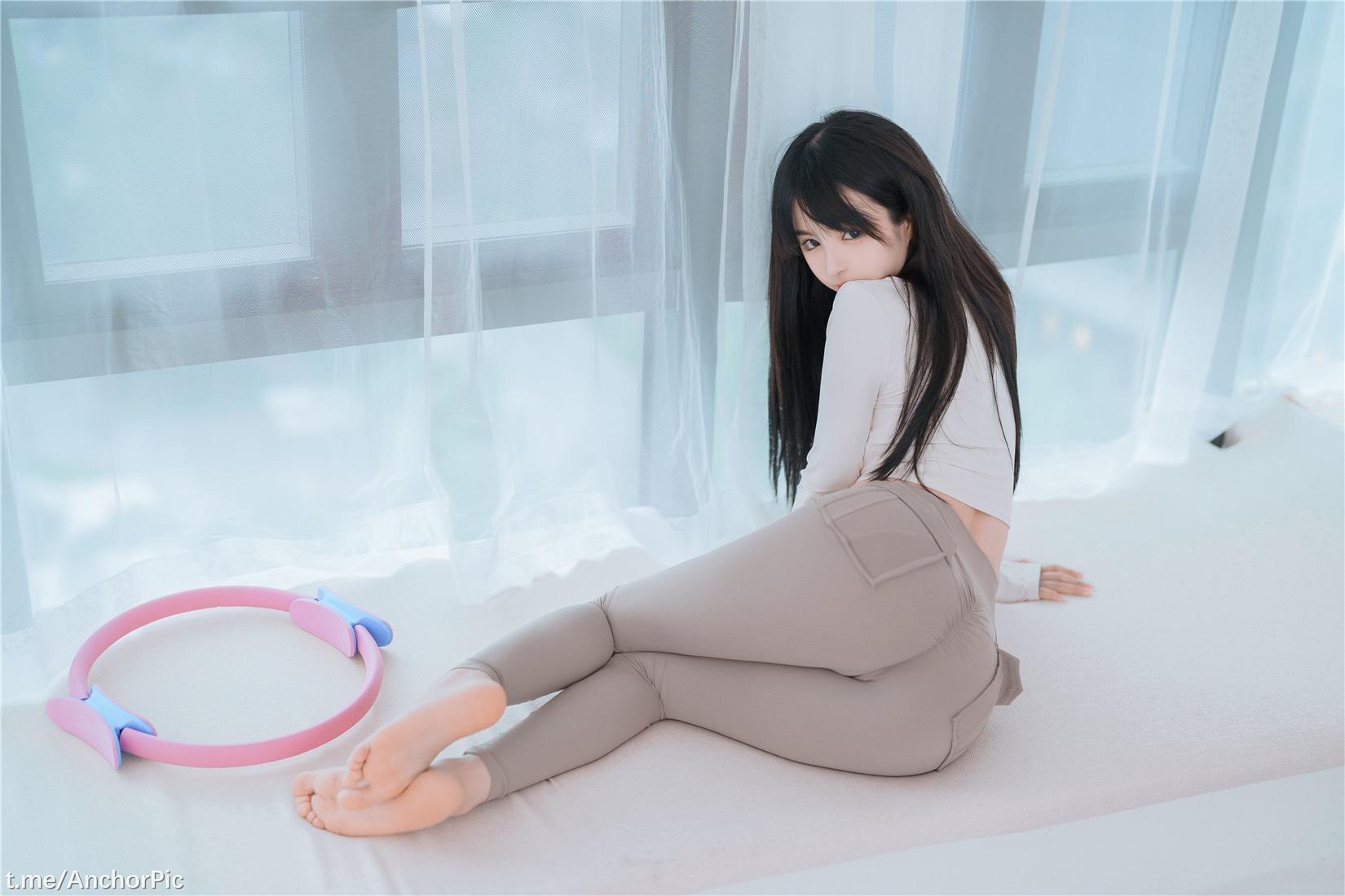 桜井ニンニン - ヨガ妹 111P