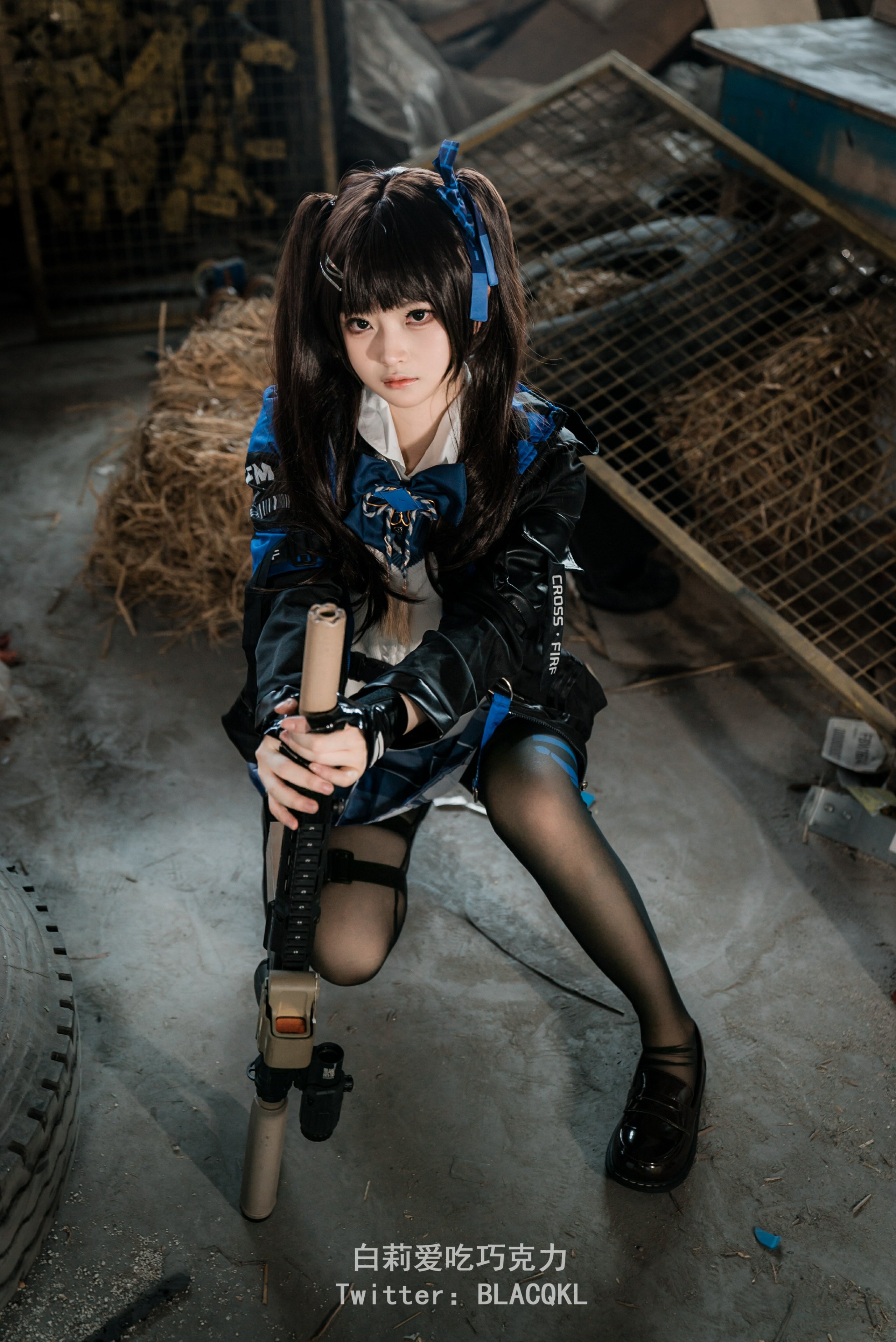 Bai Li loves to eat chocolate - Guan Xiaoyu