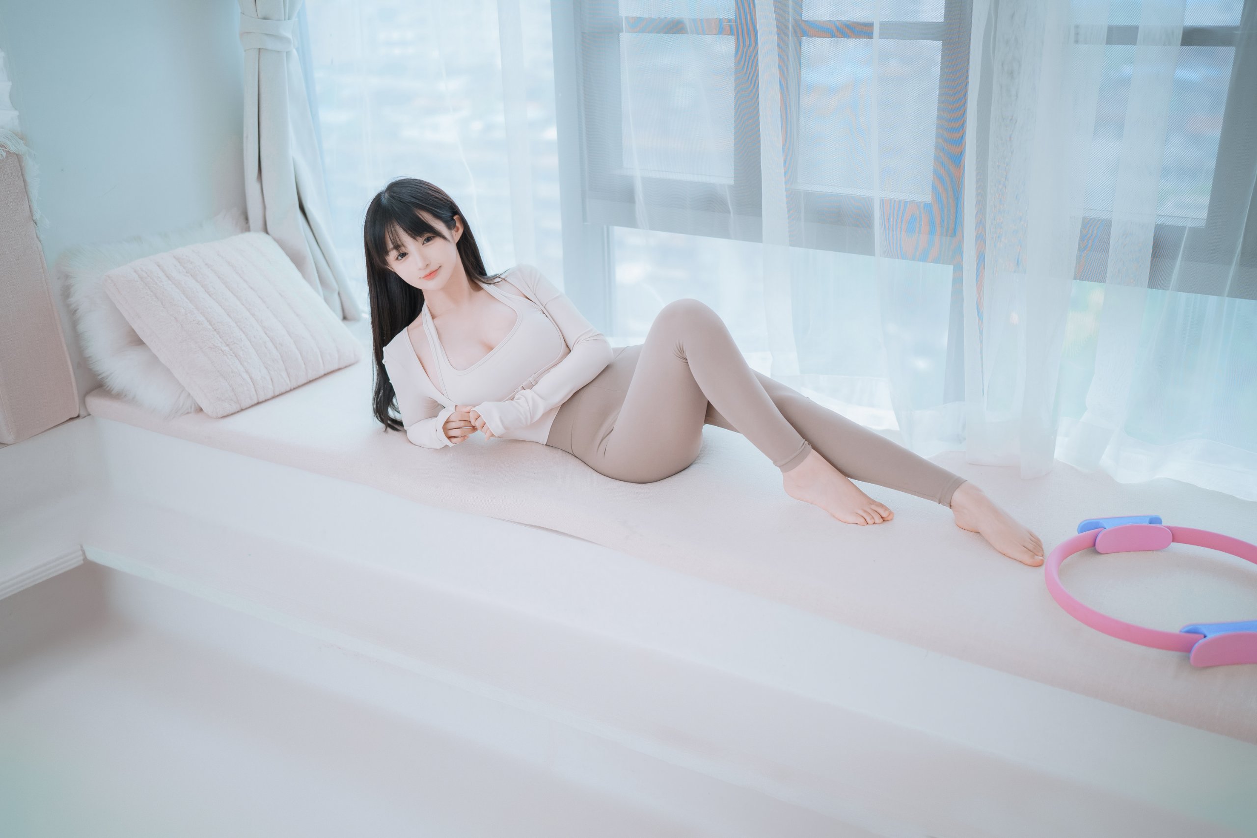 Sakurai Ningning] Yoga em gái