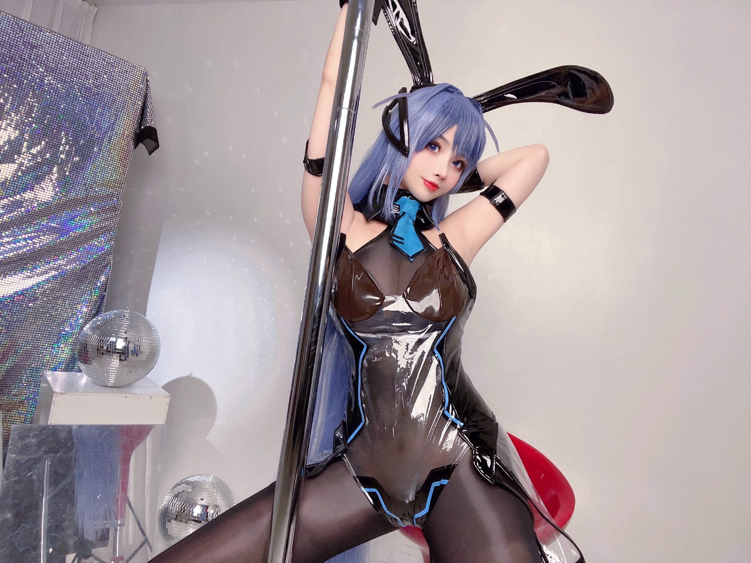 Rioko Liang Liang Zi - New Jersey Bunny
