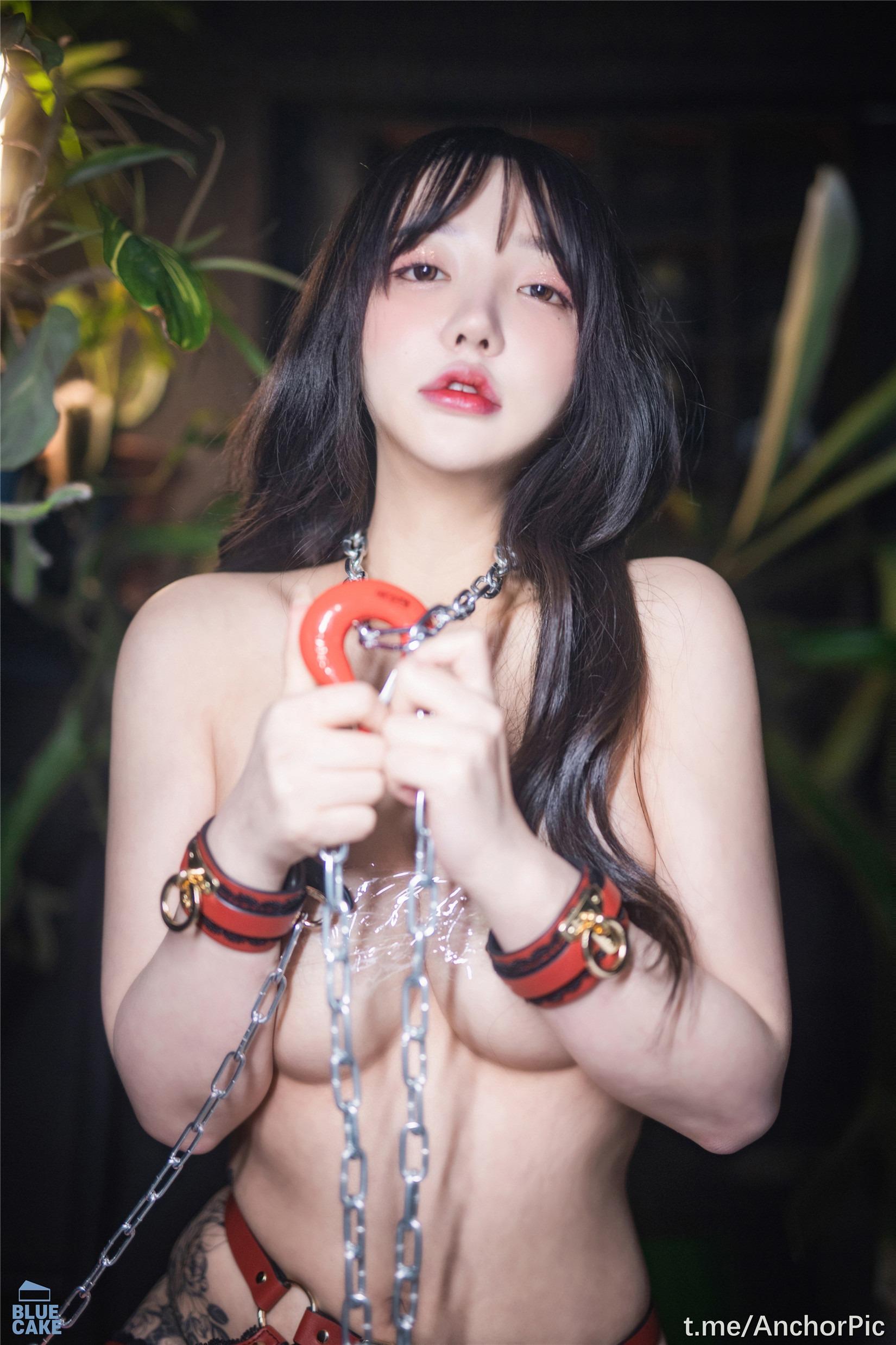 BLUECAKE] Son Ye-eun - REDHOOD SM 154P