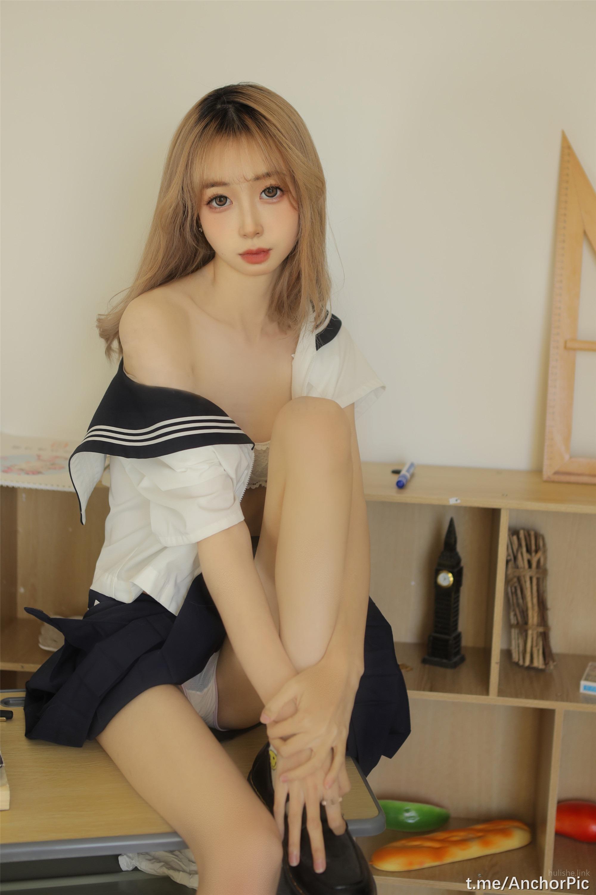 금붕어 Kinngyo - JK 소녀 [ 39 P ]