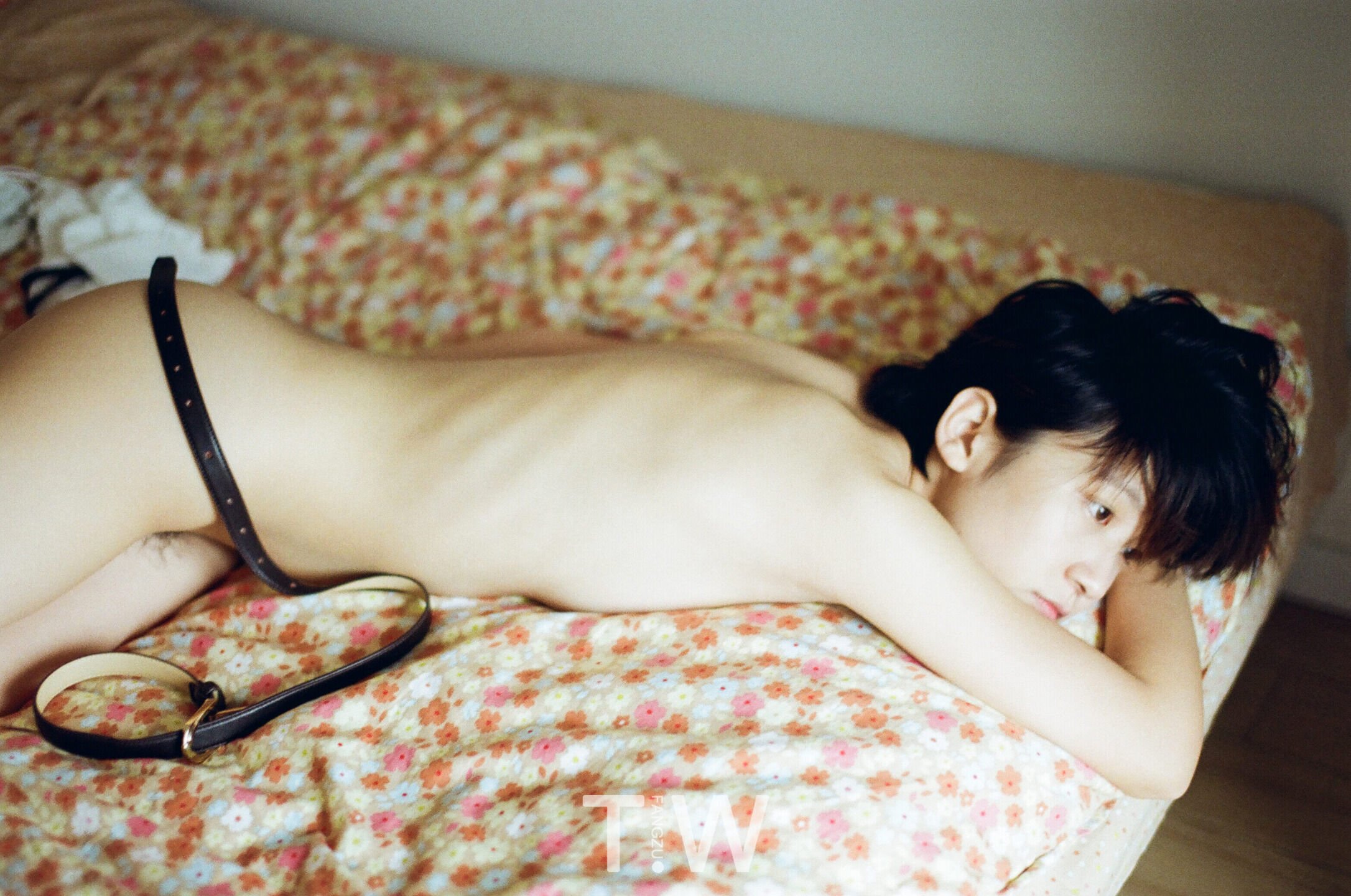 Independent Photographer TIANWEN (Bian Dao) Works - Short-Haired Girl