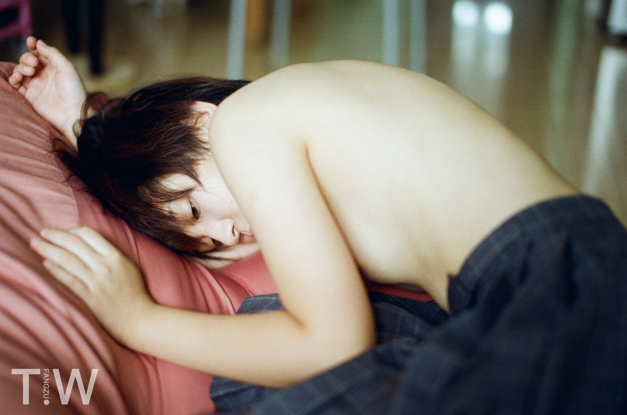 Independent Photographer TIANWEN (Bian Dao) Works - Short-Haired Girl