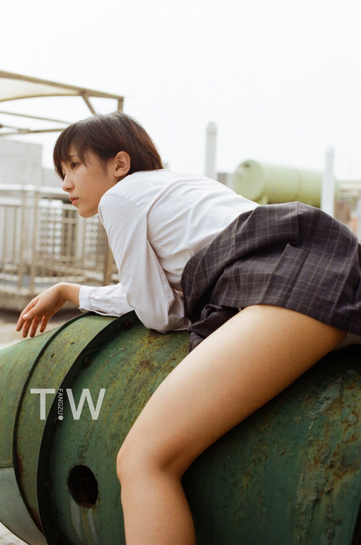 Independent Photographer TIANWEN (Bian Dao) Works - Short-Haired Girl