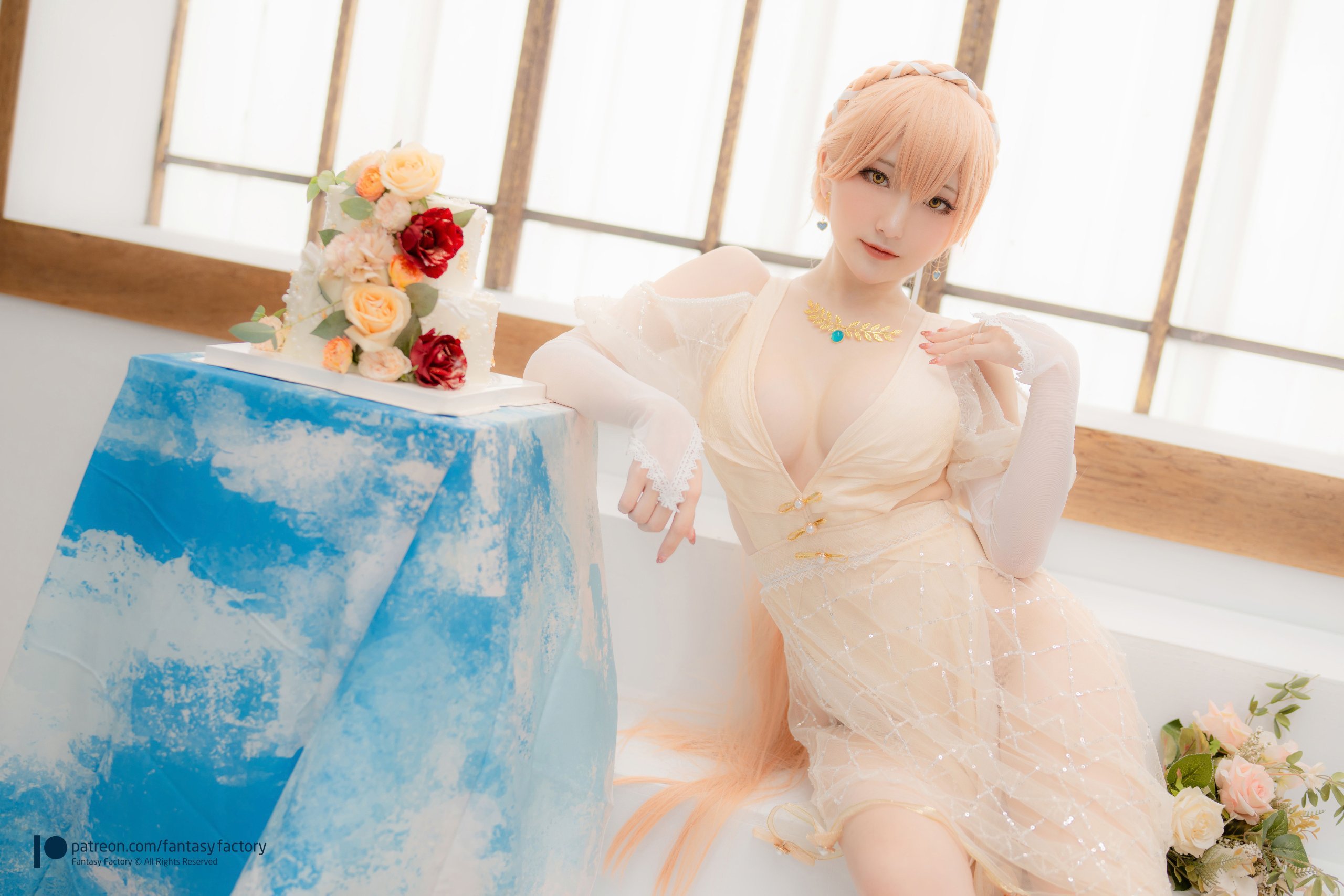 ファンタジー ファクトリー] オツ-14 ウェディングドレス