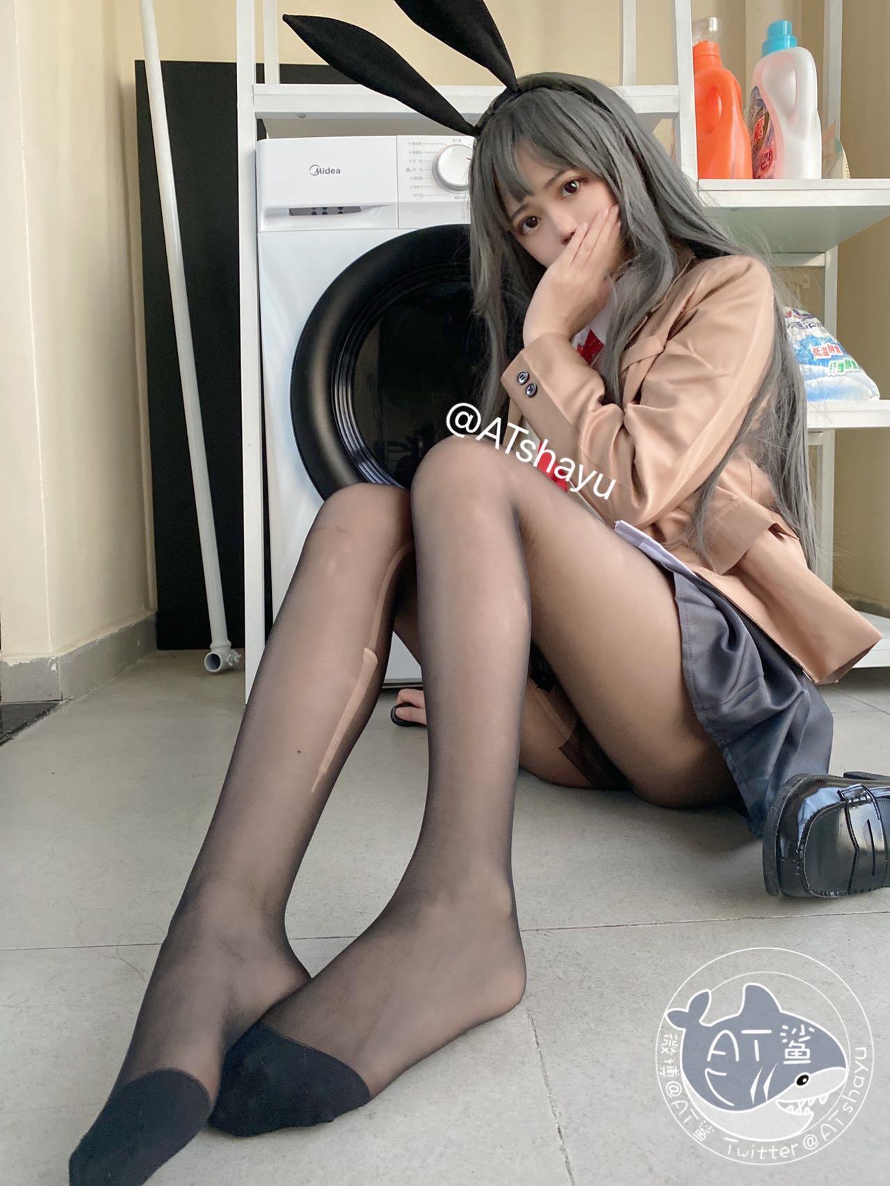 AT Shark - Mai Senpai