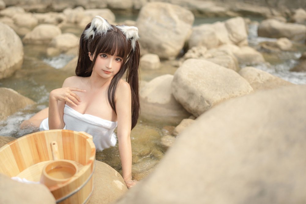 Chun Mo Mo Little Panda