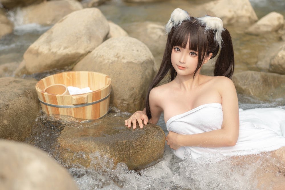 Chun Mo Mo Little Panda