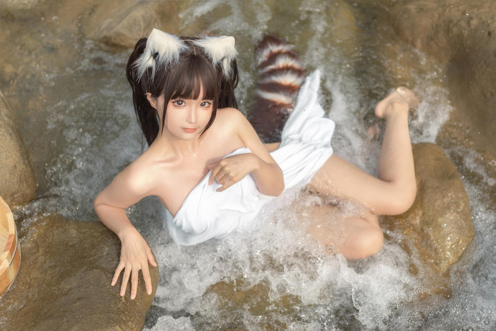 Chun Mo Mo Little Panda