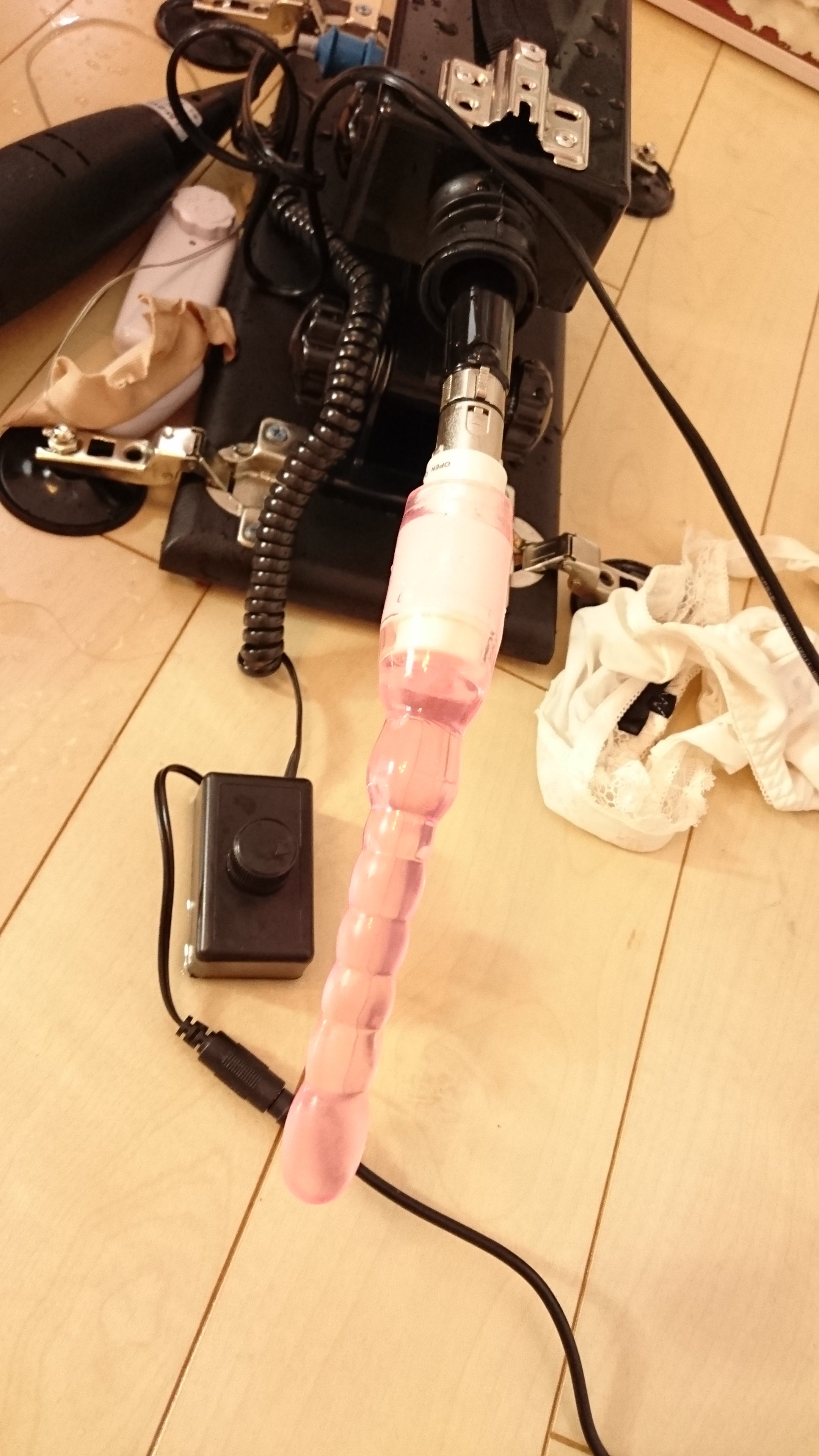Dotechin Sales Office (Okada Yui)] Anal chẳng đáng để học gì cả... Mở hộp Anal Fucking Machine (Touhou Project)