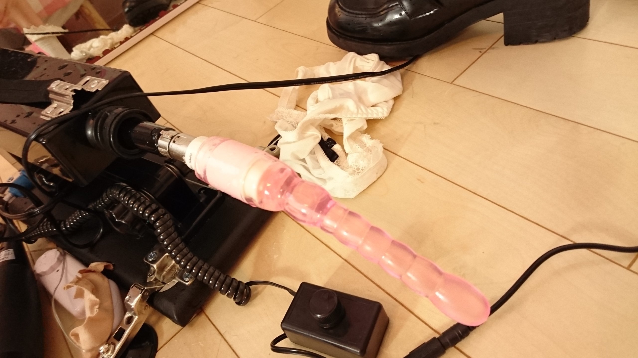 Dotechin Sales Office (Okada Yui)] Anal chẳng đáng để học gì cả... Mở hộp Anal Fucking Machine (Touhou Project)