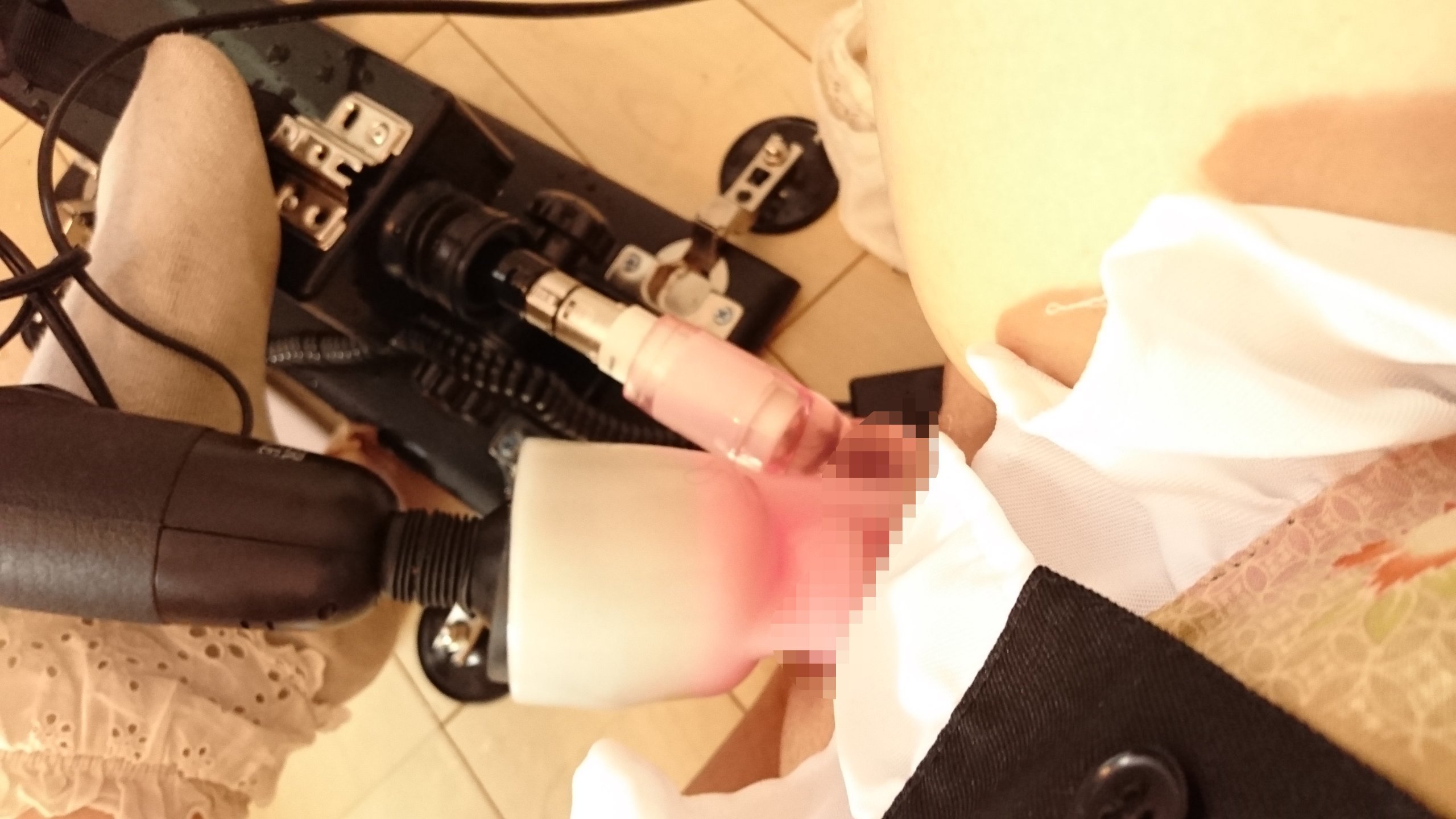 Dotechin Sales Office (Okada Yui)] I wish I hadn't learned about anal.... Anal Fucking Machine Unboxing (Touhou Project)