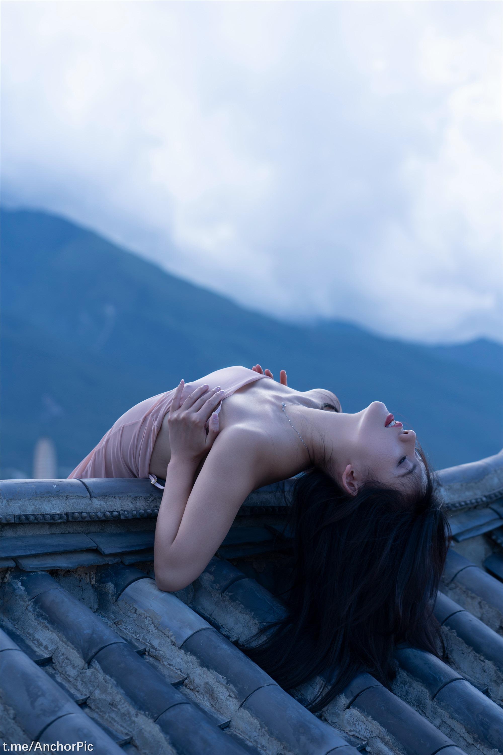 就是阿朱啊 - 屋頂 105P