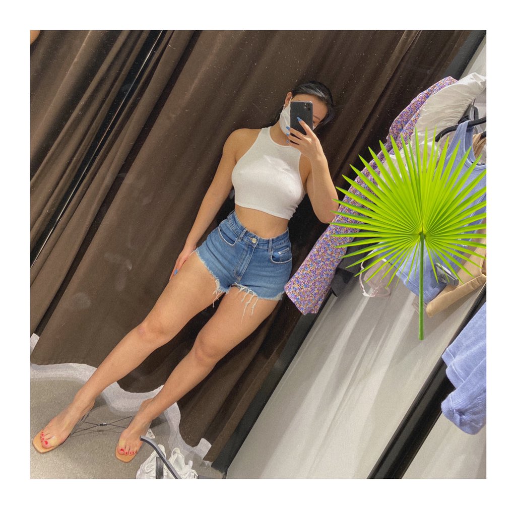 Phiên bản Trung Quốc của Kardashian! Netizen nổi tiếng trên Twitter và Douyin, nữ hoàng tập gym (Hạ Thiên) dấn thân với ảnh tự chụp không đứng đắn bị rò rỉ, lộ cơ thể nude, tập gym nude, nhảy nude, thân hình vô đối!
