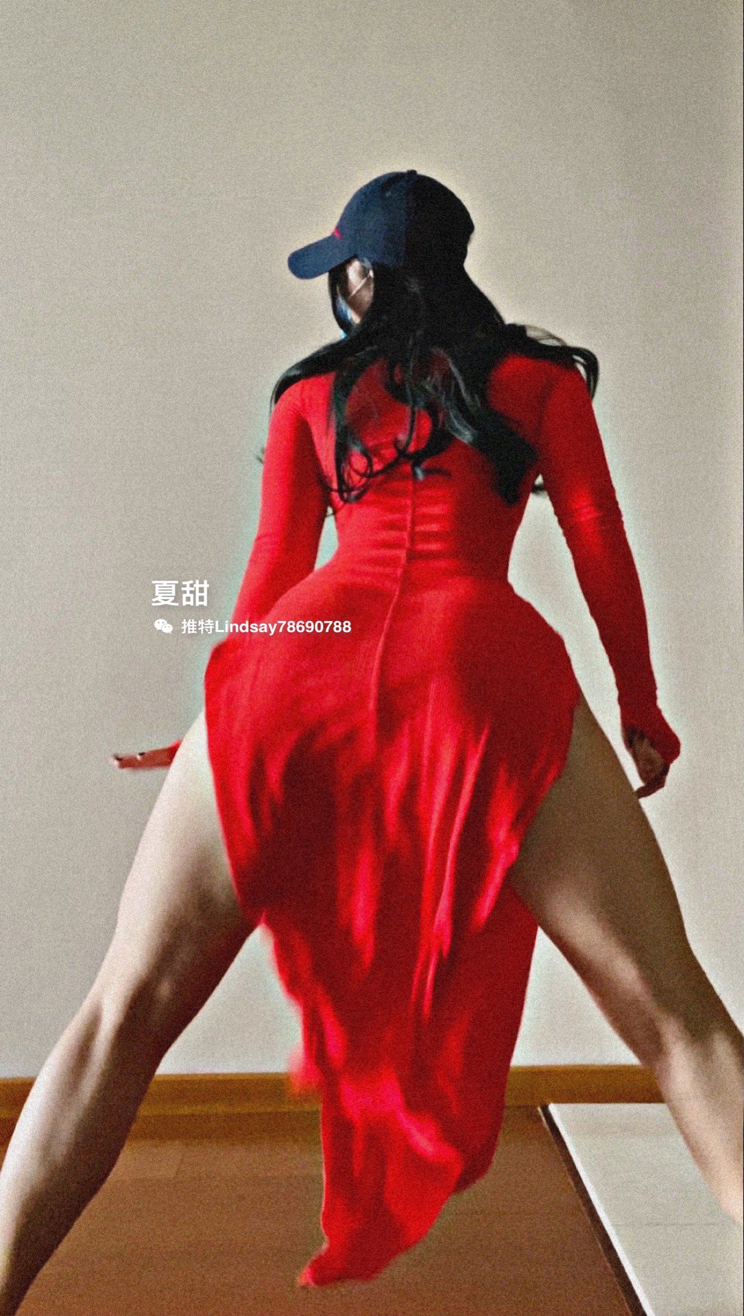 Phiên bản Trung Quốc của Kardashian! Netizen nổi tiếng trên Twitter và Douyin, nữ hoàng tập gym (Hạ Thiên) dấn thân với ảnh tự chụp không đứng đắn bị rò rỉ, lộ cơ thể nude, tập gym nude, nhảy nude, thân hình vô đối!