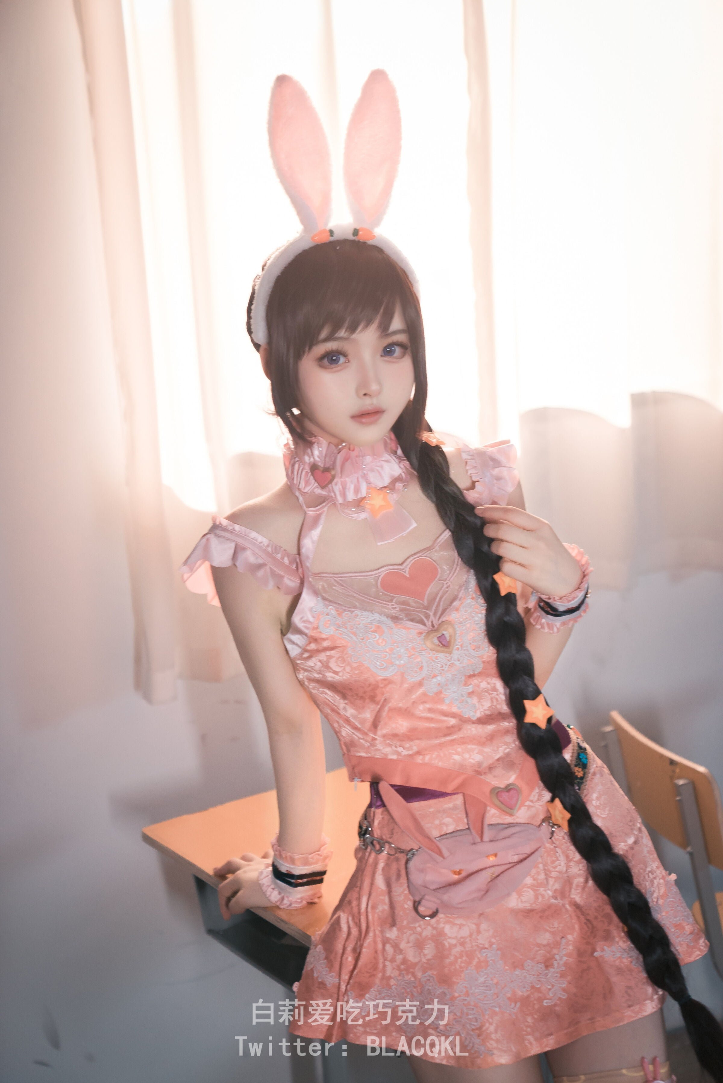 白莉爱吃巧克力 - 小舞